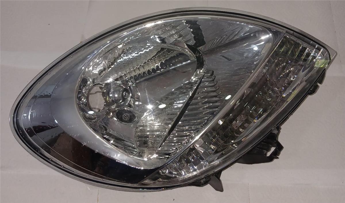 KROM ÇERÇEVELİ BEYAZ SİNYALLİ SAĞ FAR RENAULT KANGO 2003-2008 RENAULT KANGO 2003-2008