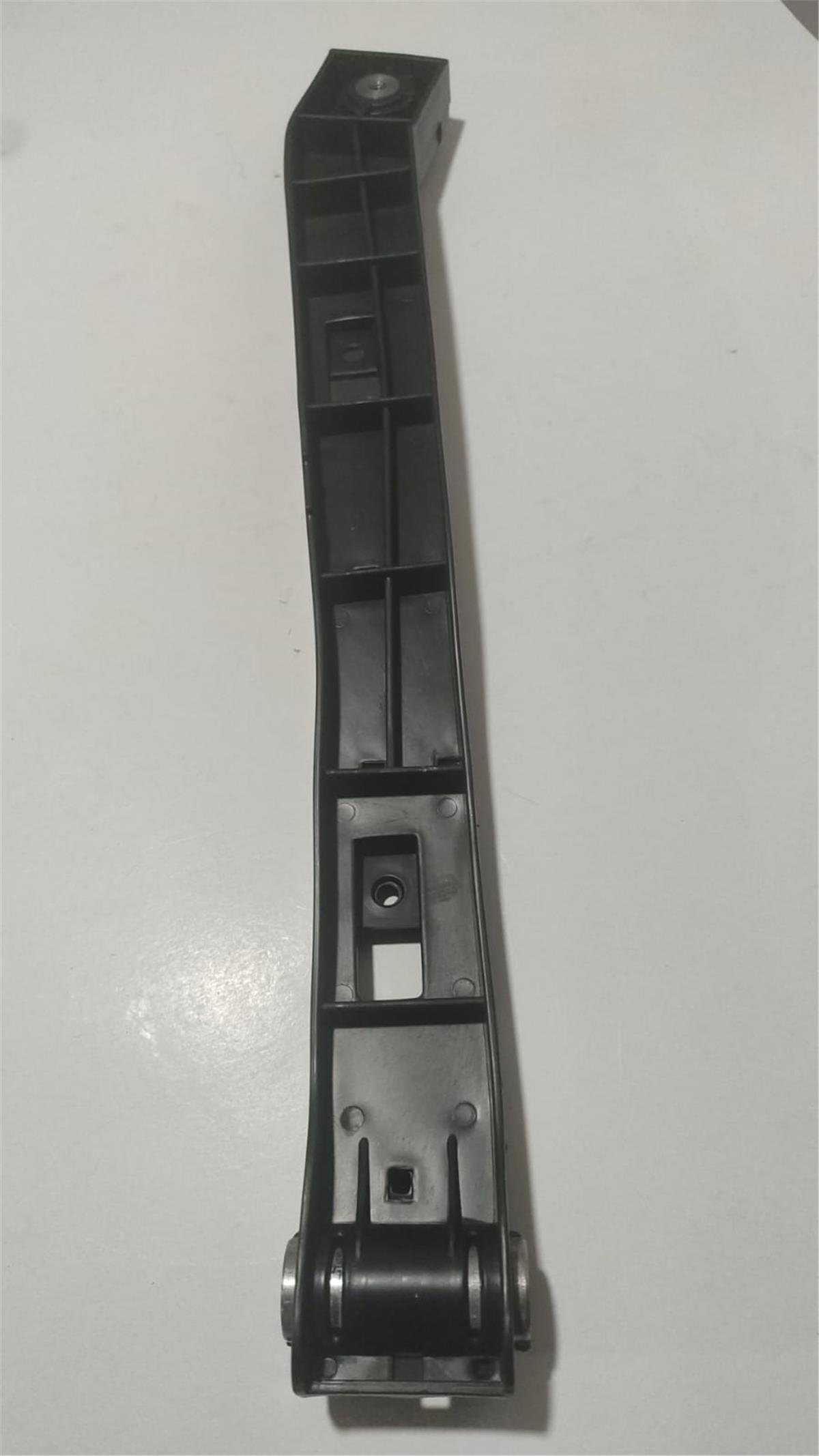 RENAULT CLİO 5 ÖN PANEL AYAĞI SOL BRAKETİ 625B59050R
