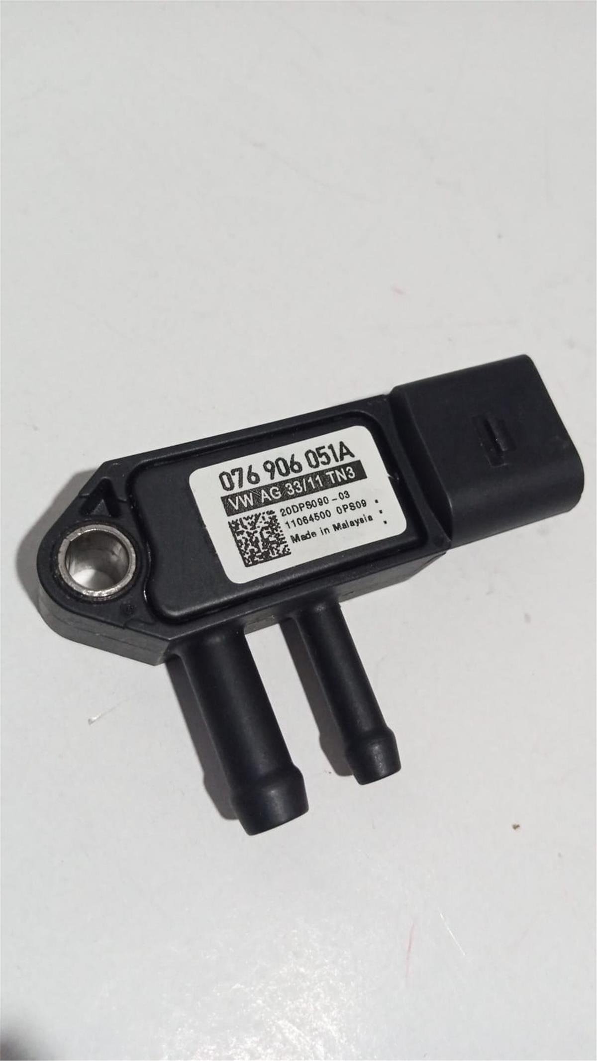 VW-AUDİ-SKODA-SEAT-OEM VW BASİNÇ SENSÖRÜ 076906051A