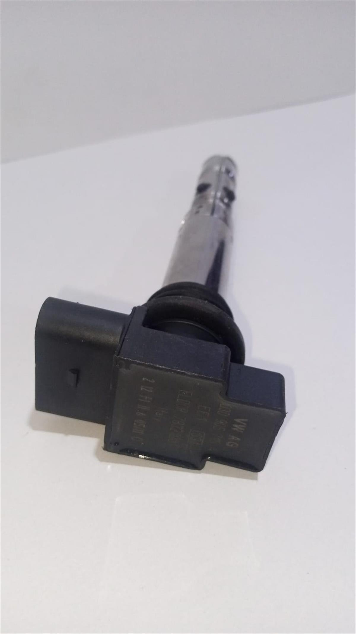 VW-OEM ATEŞLEME BOBİNİ 030905715A
