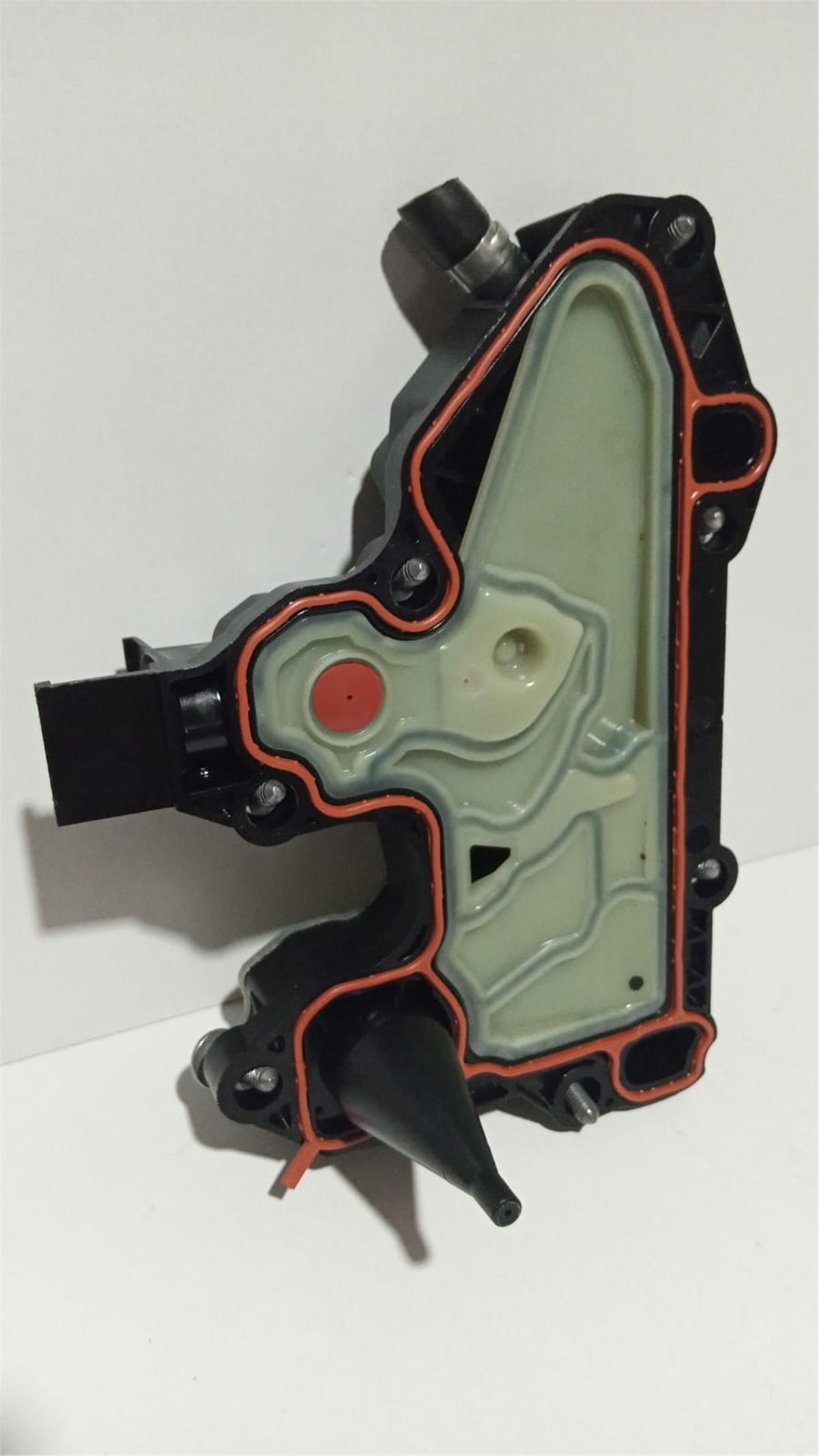 VW-OEM HAVALANDIRMA VANASI 06K103495