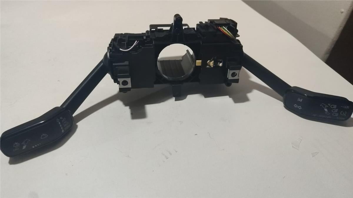 VW SİNYAL KOLU