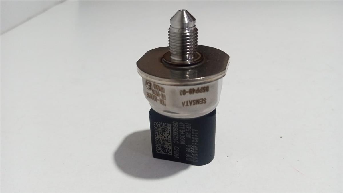 WV AUDI SKODA SEAT OEM YAKIT BASINÇ SENSÖRÜ 06K 906 051 C
