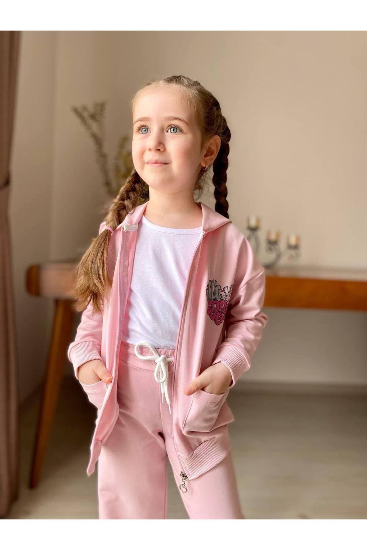 Ki̇z Çocuk Eşofman Taki̇mi̇ 2 Li̇. Boru Paça Farmuarli̇ Kapuşonlu Takim. Love Baski̇li̇ Taki̇m.