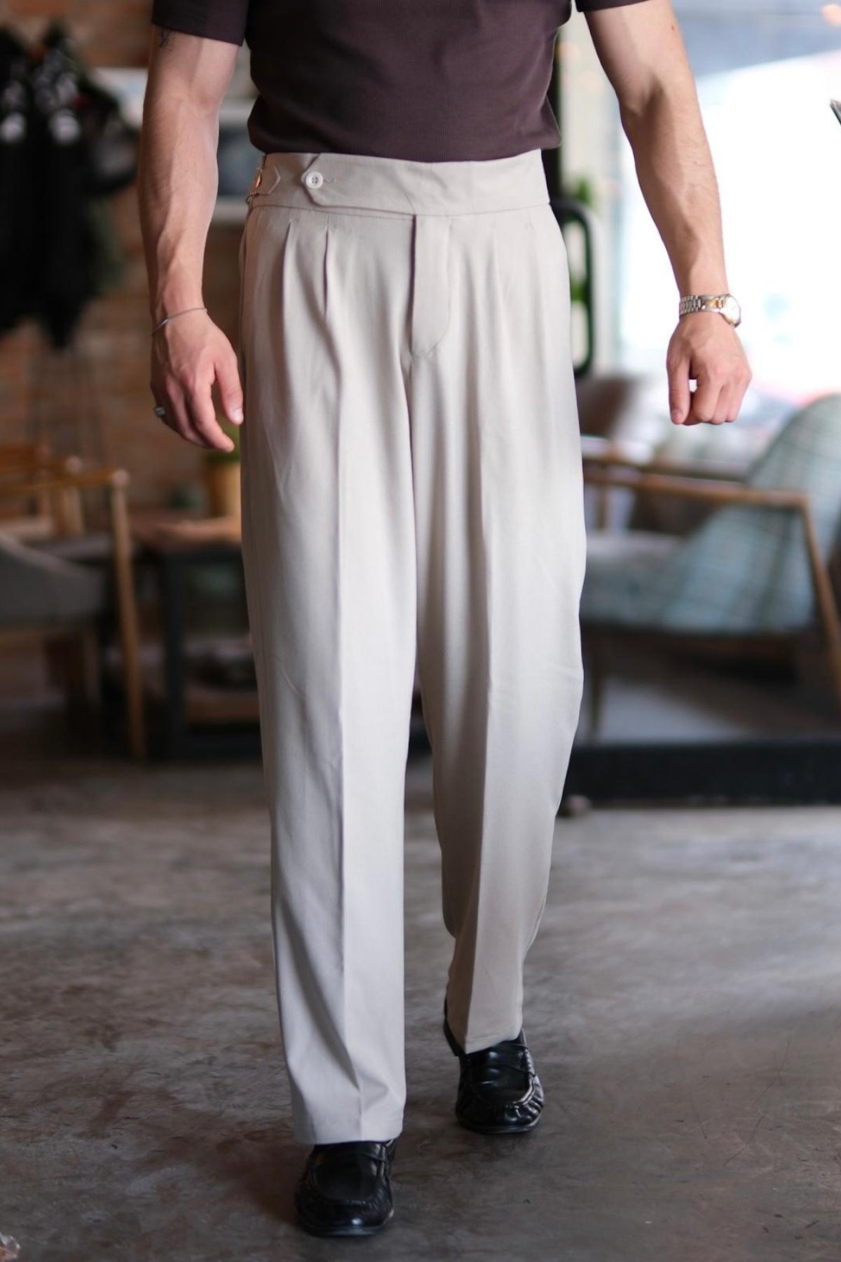 İtalyan Model Toka Detaylı Montiero  Pileli Baggy Kumaş Pantolon Bej