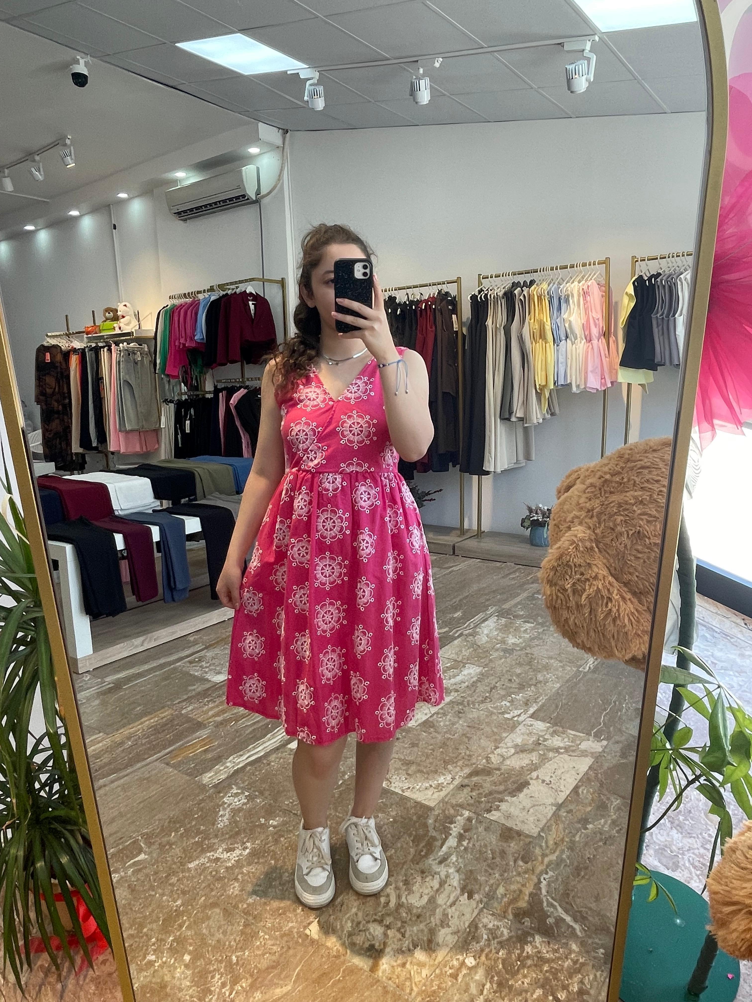 Çiçek Detay Nakış Elbise Pembe