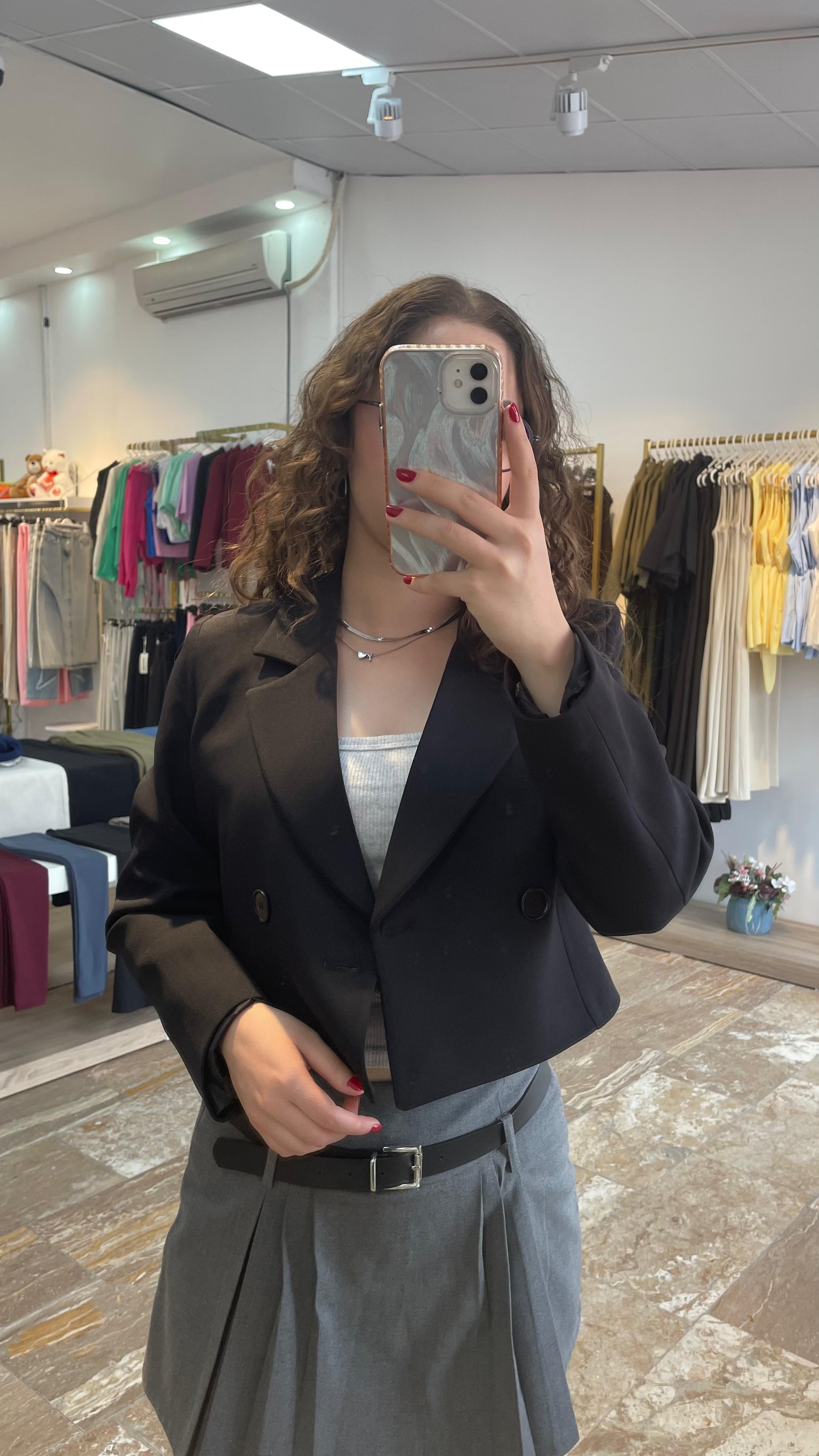 Kısa Blazer Ceket