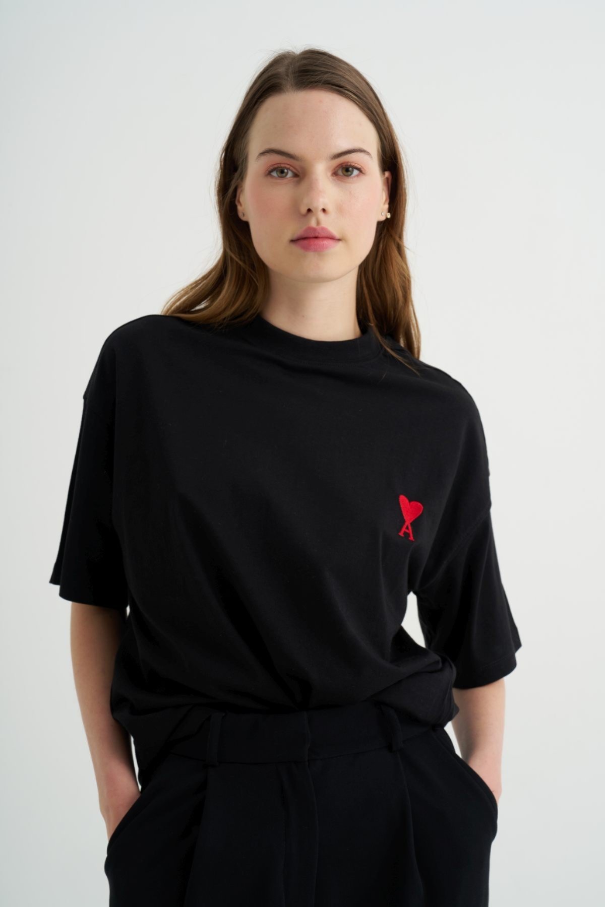AMİ MODEL SİYAH BİSİKLET YAKA OVERSIZE T-SHIRT