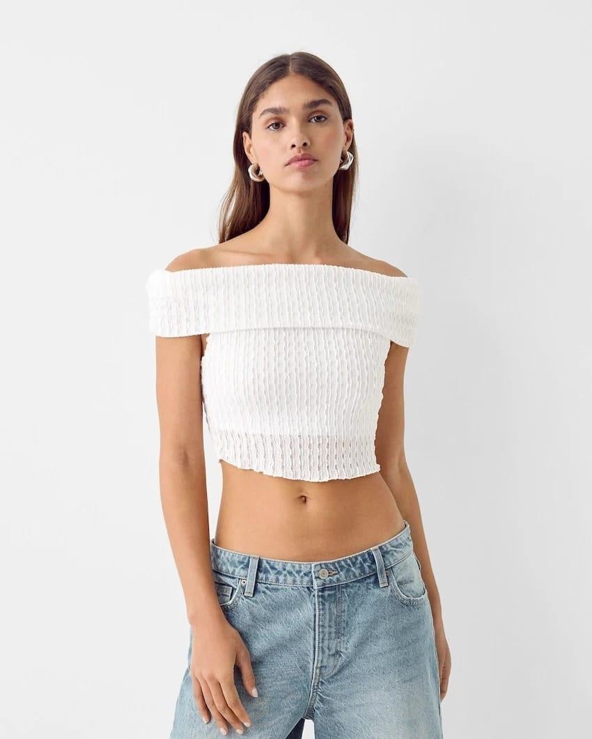 BRSHK ORJ BEYAZ STRAPLEZ CROP BODY ÖRME BLUZ