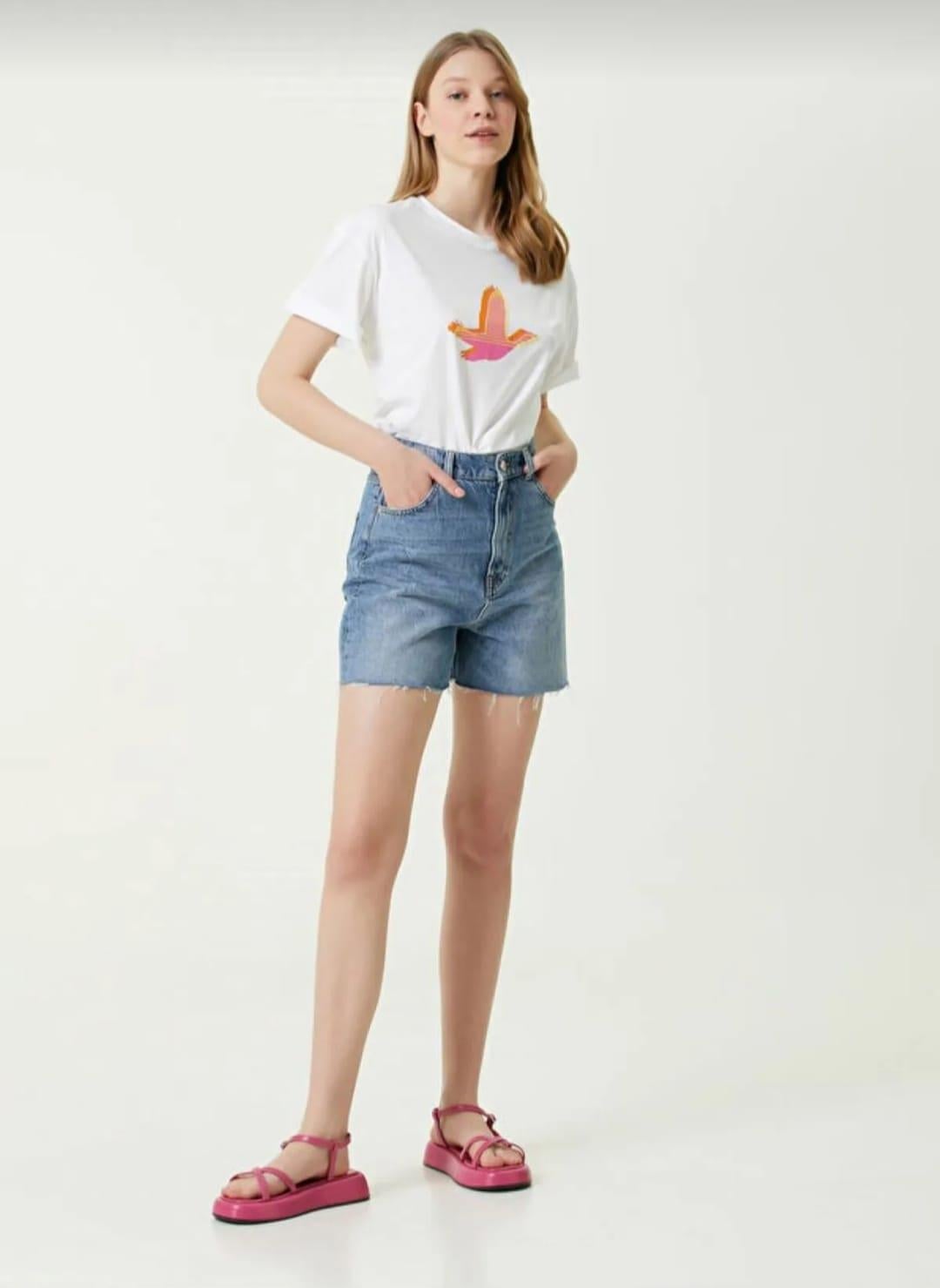 BYM CLB MODEL BEYAZ BİSİKLET YAKA T-SHIRT