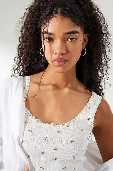 H&M ORJ BEYAZ ÇİÇEK BASKILI ATLET