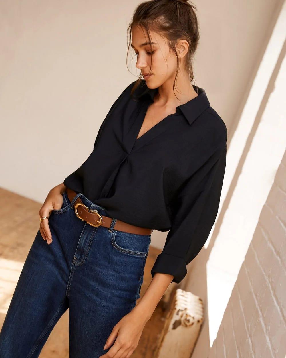 MINT VELVET ORJ LARCİVERT V YAKALI DÜĞMESİZ OVERSIZE BLUZ