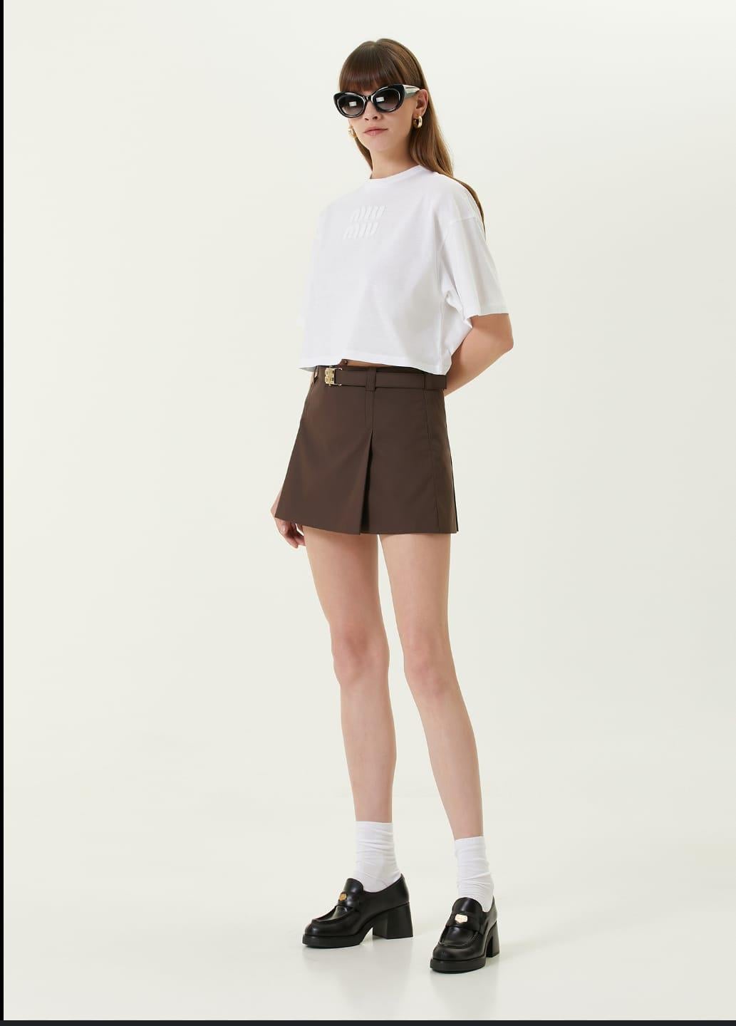 MIU MIU MODEL BEYAZ CROP OVERSIZE T-SHIRT