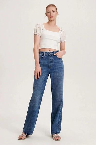 RESERVED ORJ BEYAZ KOLU FİSTOLU CROP BODY