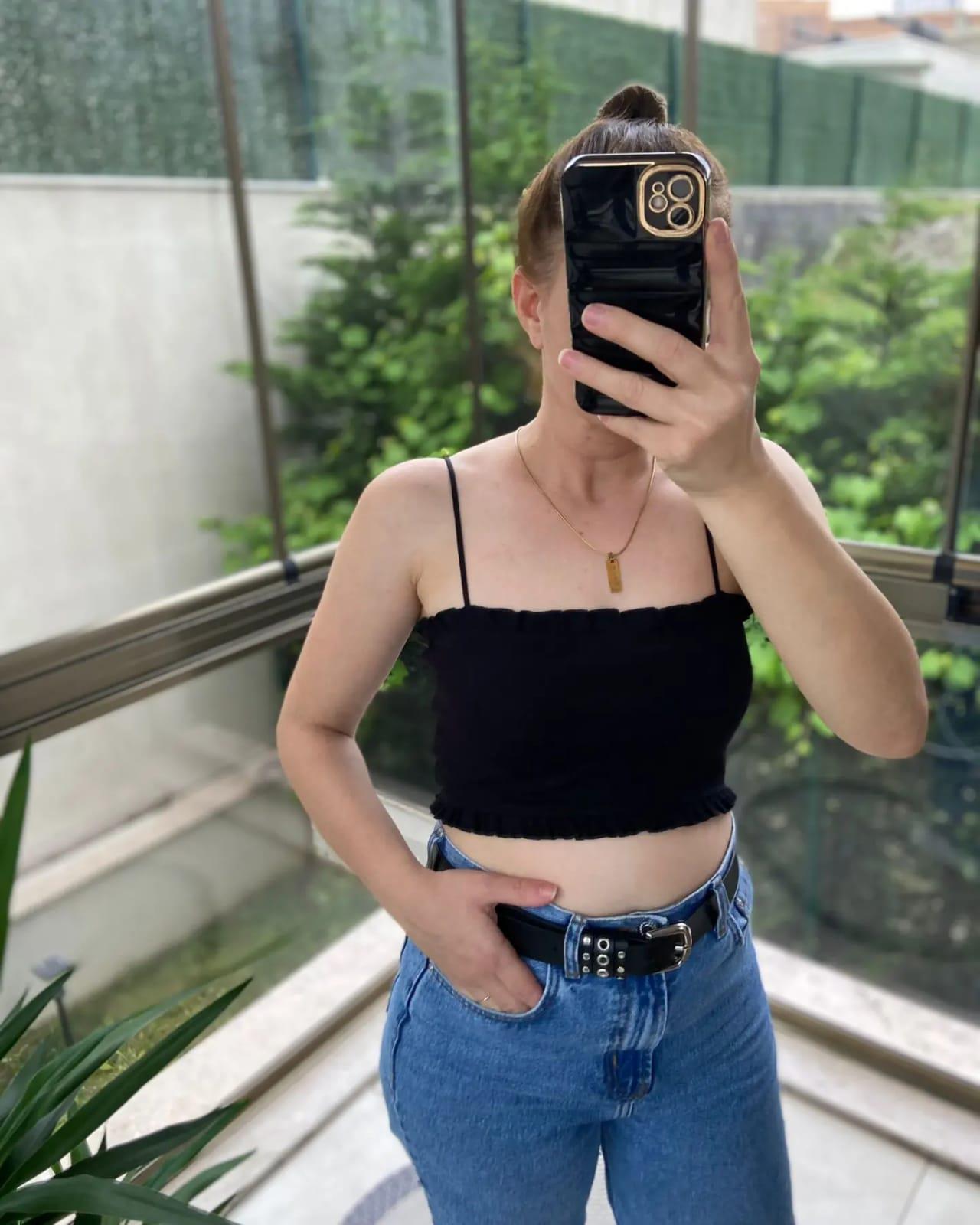 RESERVED ORJ SİYAH FIRFIRLI İP ASKILI CROP BODY