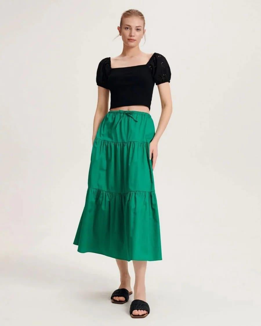 RESERVED ORJ SİYAH KOLU FİSTOLU CROP BODY
