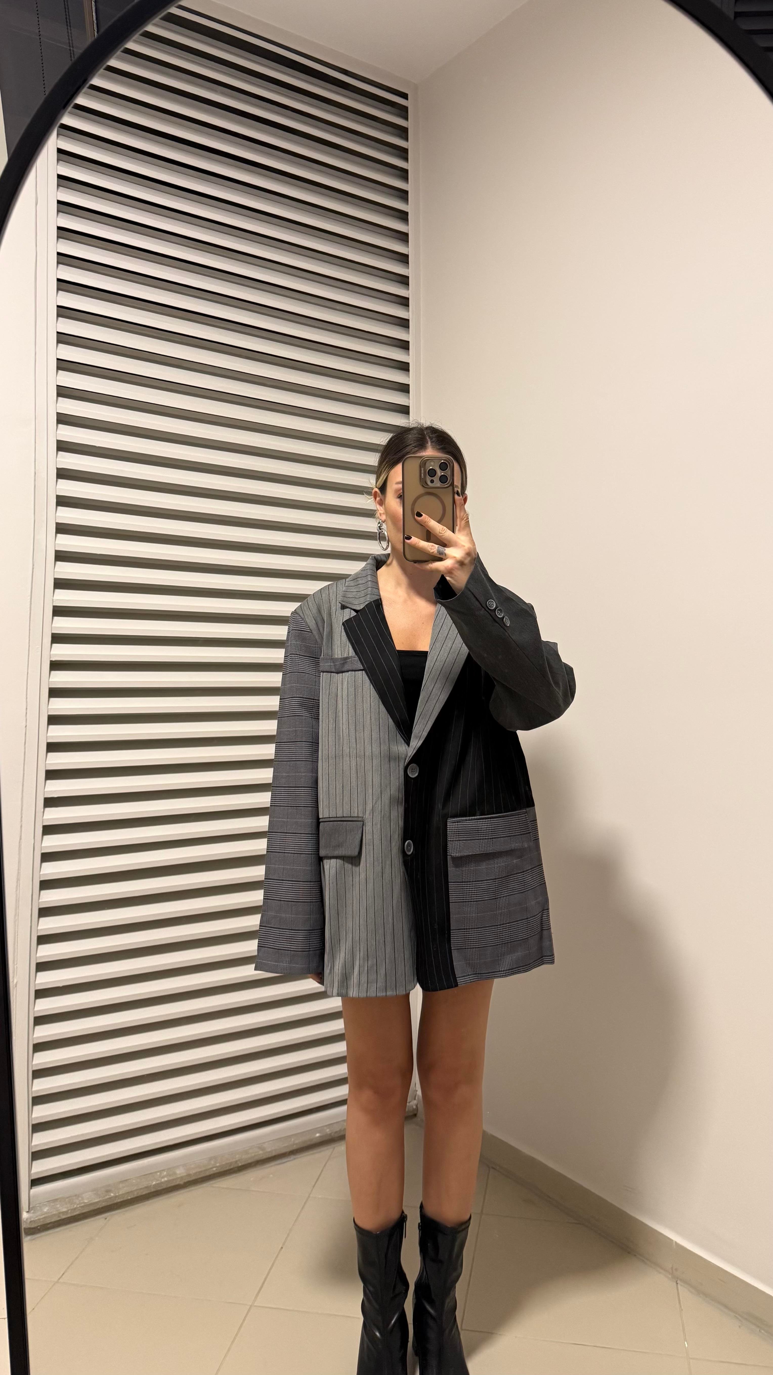 ANTRASİT ÇİZGİ DETAYLI BLAZER CEKET