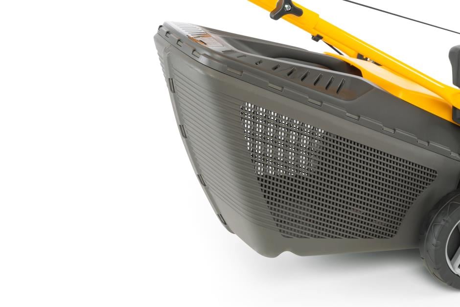 Stiga Collector 48S Benzinli Çim Biçme Makinesi