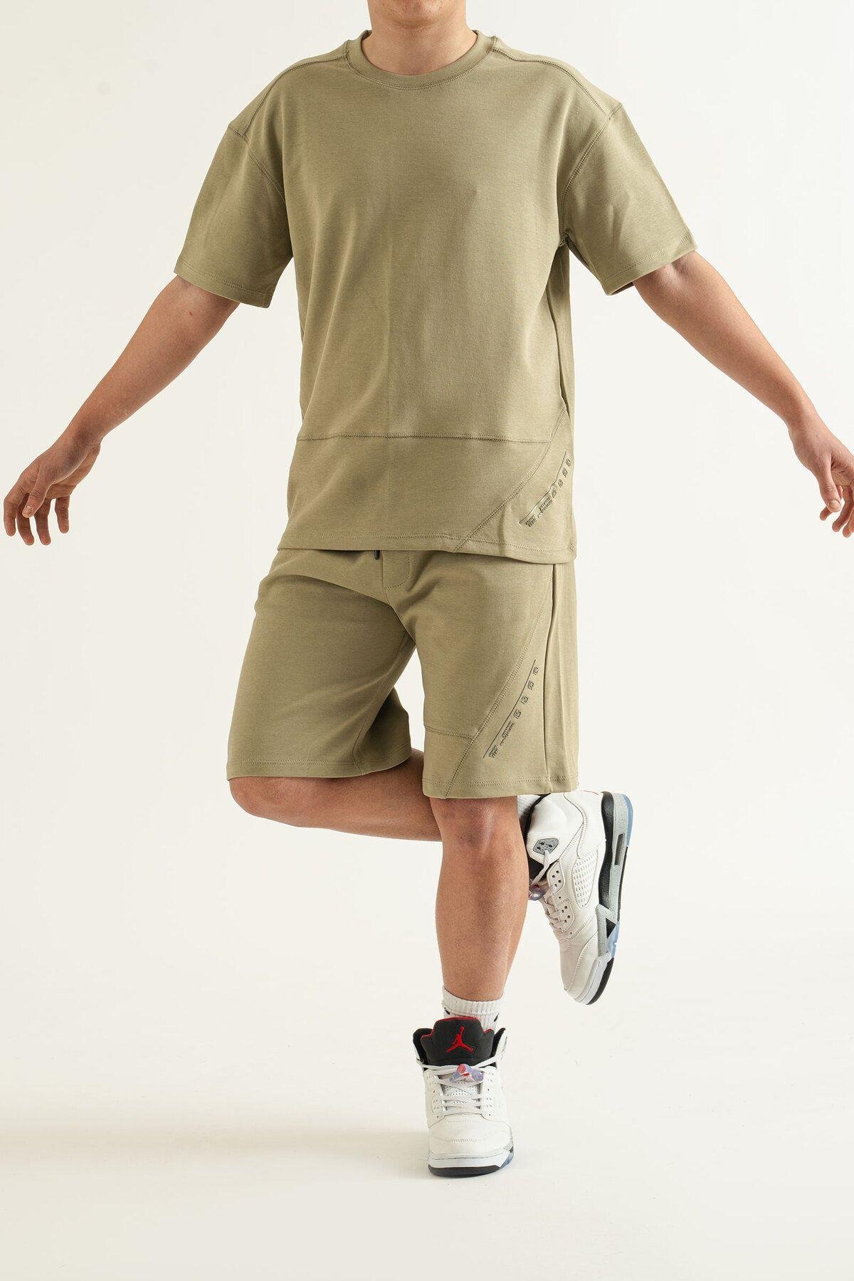erkek-2-li-set-yan-baskili-oversize-co-3589-1.jpg