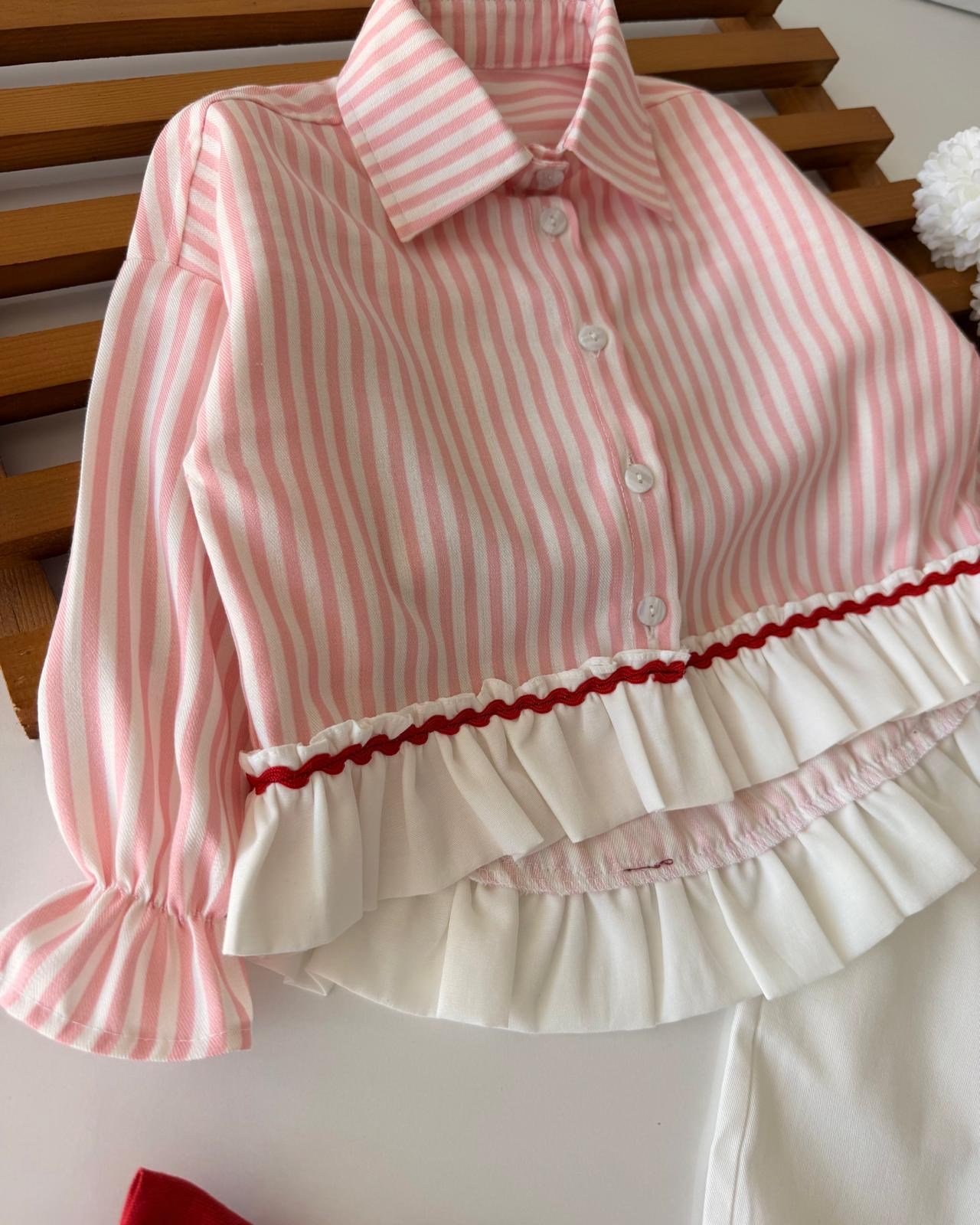 10 EYLÜL KARGO!!Pembe Çizgili Gömlek & Ekru Bol Paça Pantolon Kombini 