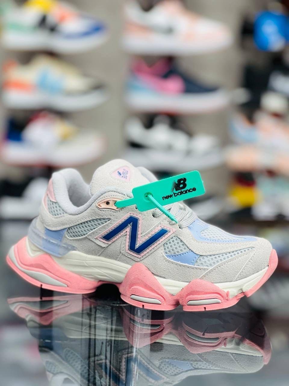 9060 Model Model Ayakkabı - Pembe