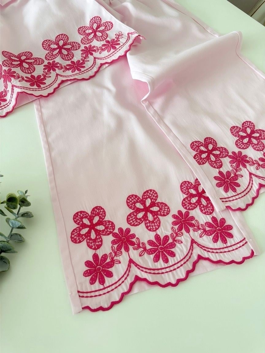 Çiçek Nakışlı Keten Takım - Pembe 