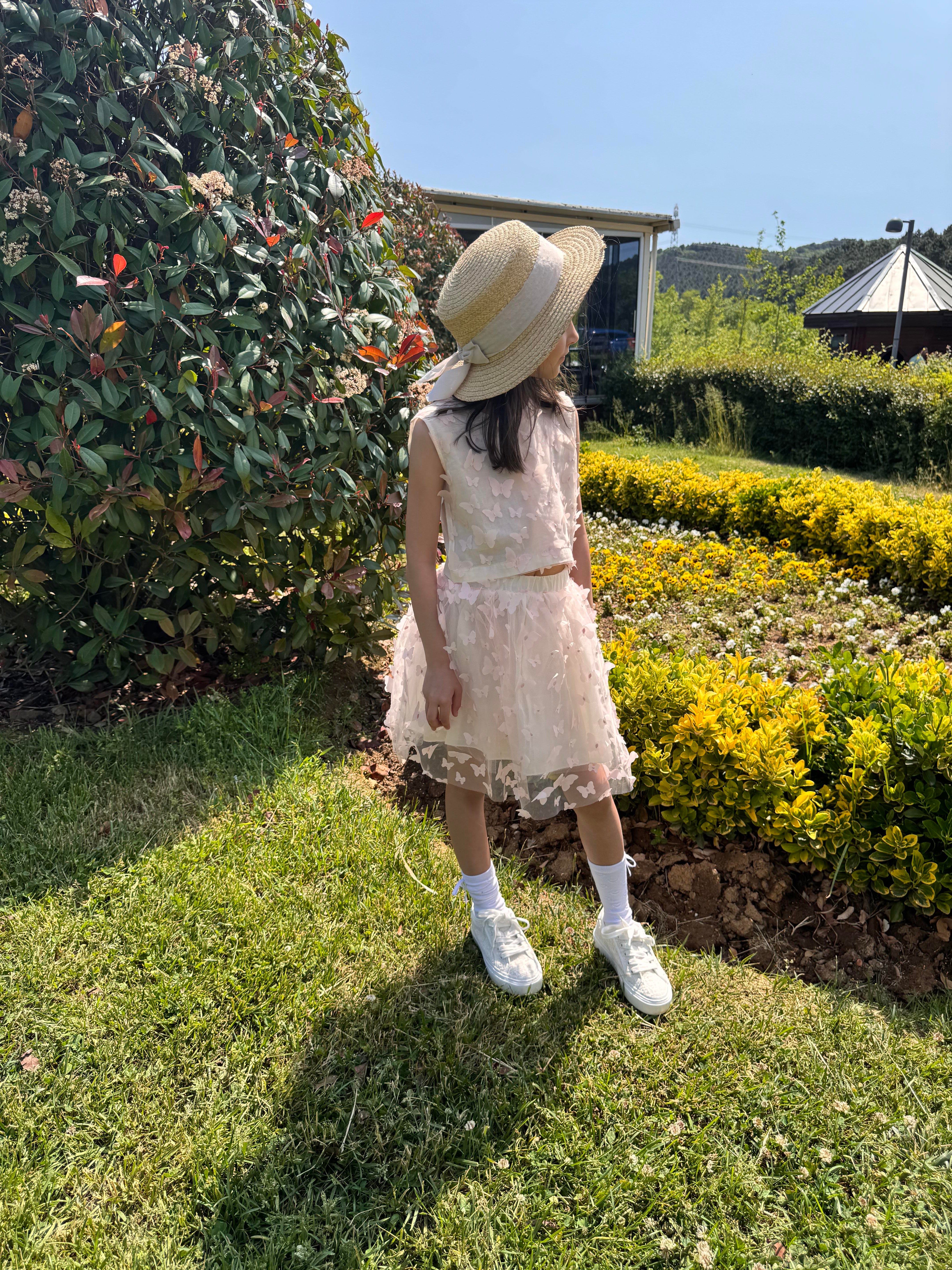 Kelebek Aplikeli Tasarım Takım - Pembe Kanatlar