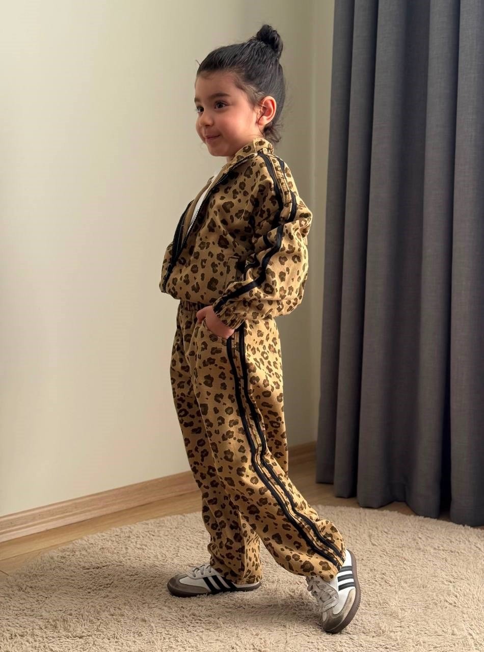 Leoparlı Fermuarlı Pantolonlu 3'lü Takım