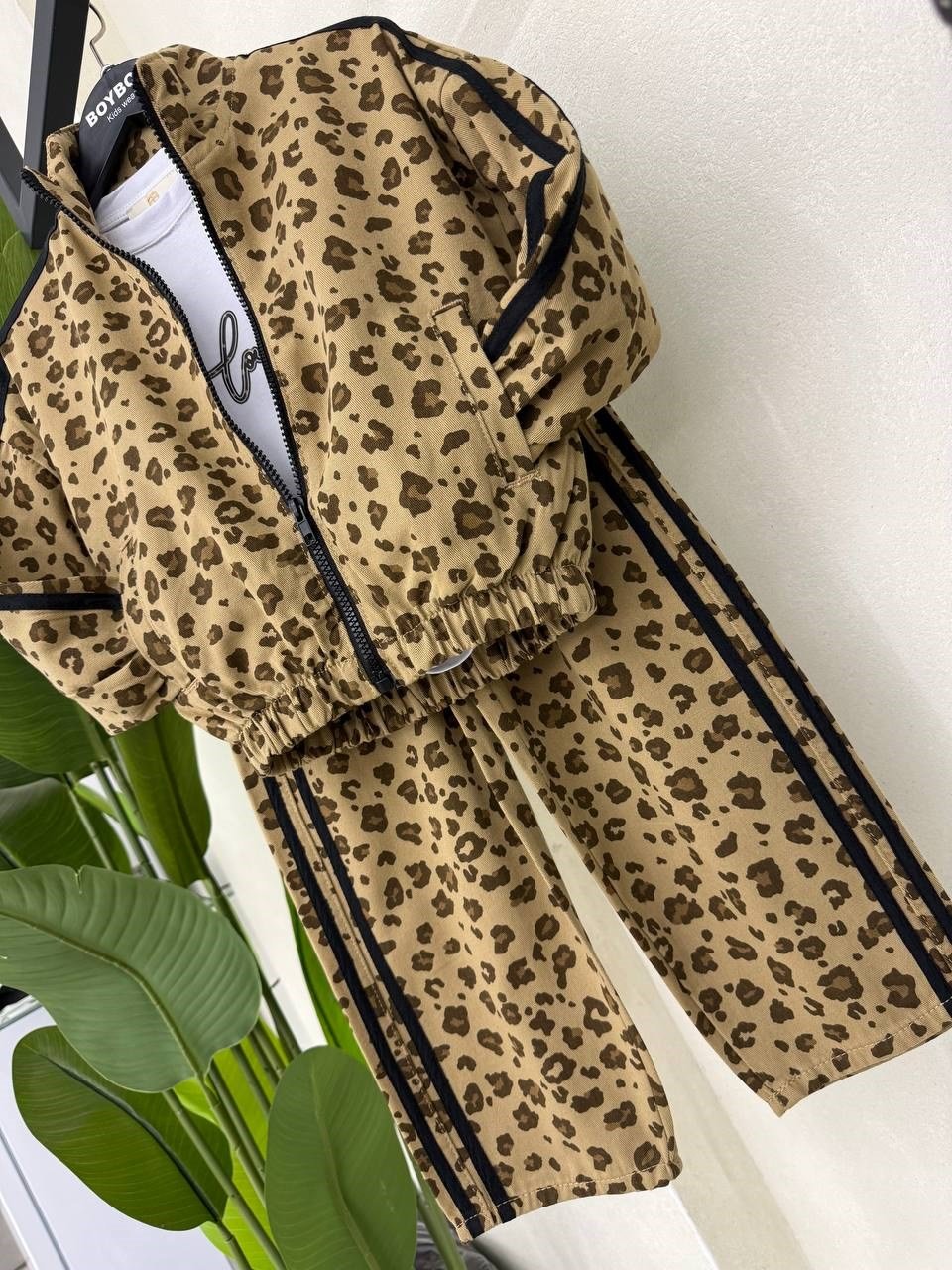 Leoparlı Fermuarlı Pantolonlu 3'lü Takım