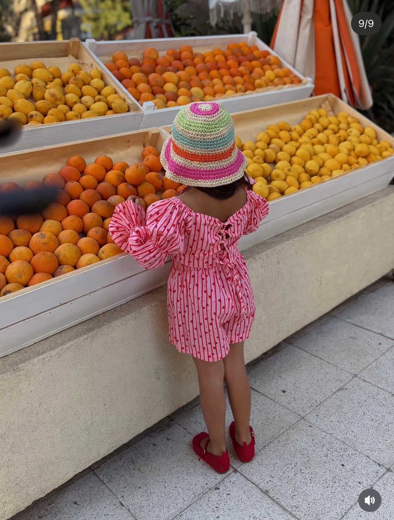 Özel Tasarım Kız Çocuk Pembe Çizgili Kalp Desenli Balon Kollu Şortlu Takım