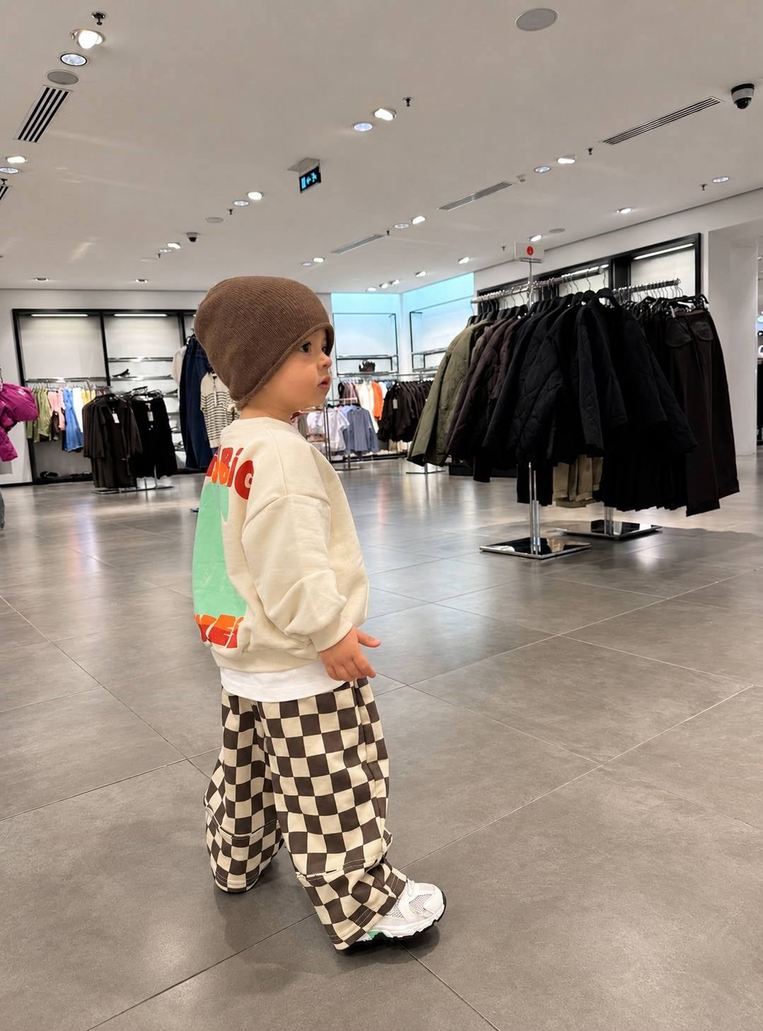 Unisex Damalı Eşofmanlı Takım