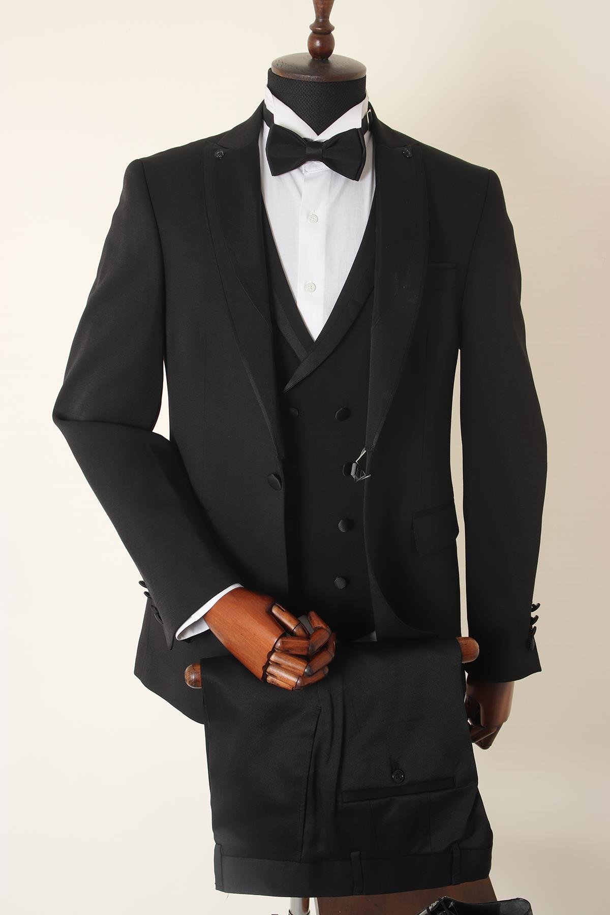 40711 ÇIKMA SİVRİ YAKA SATEN DAMAT 