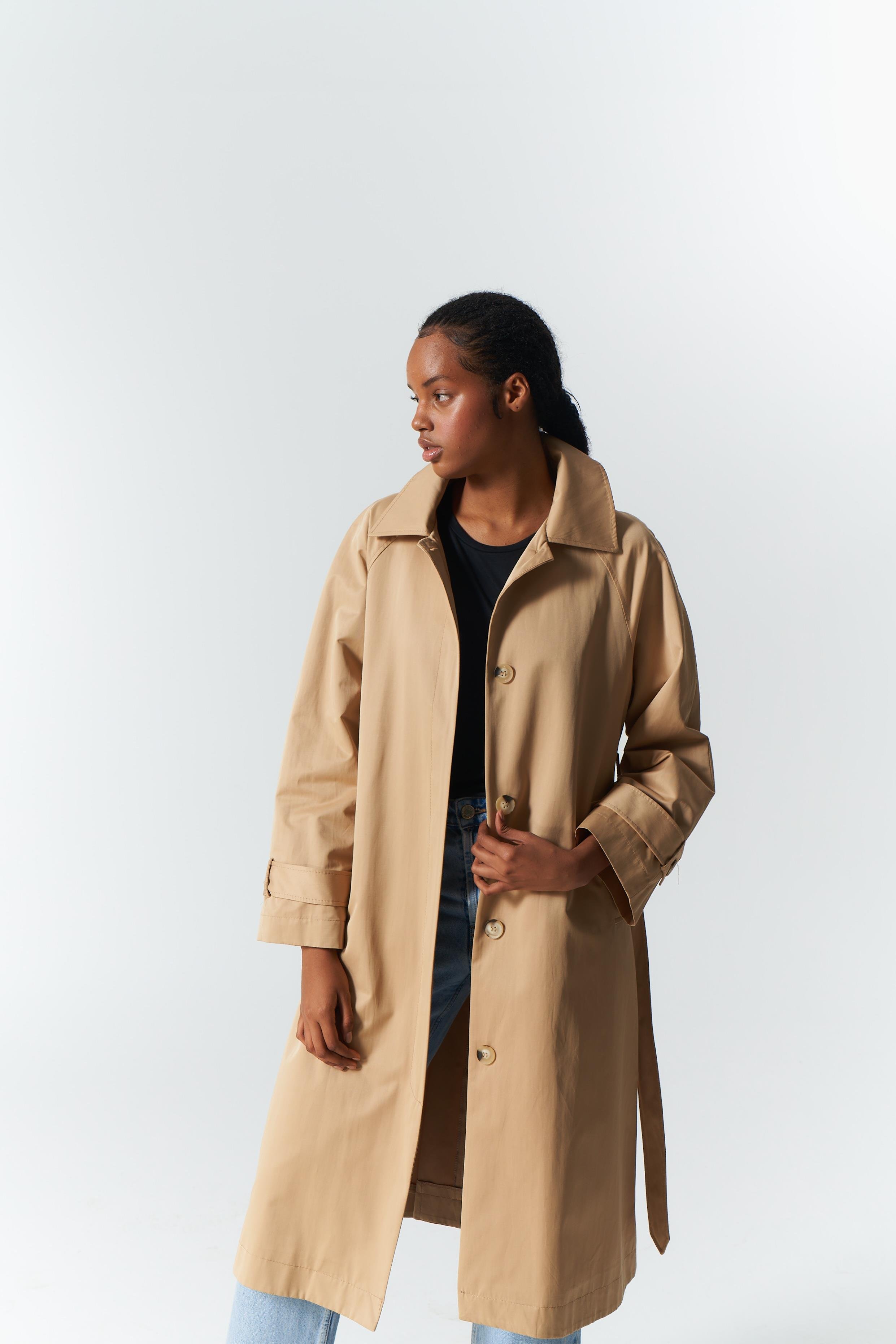 CAMEL TRENCH COAT
