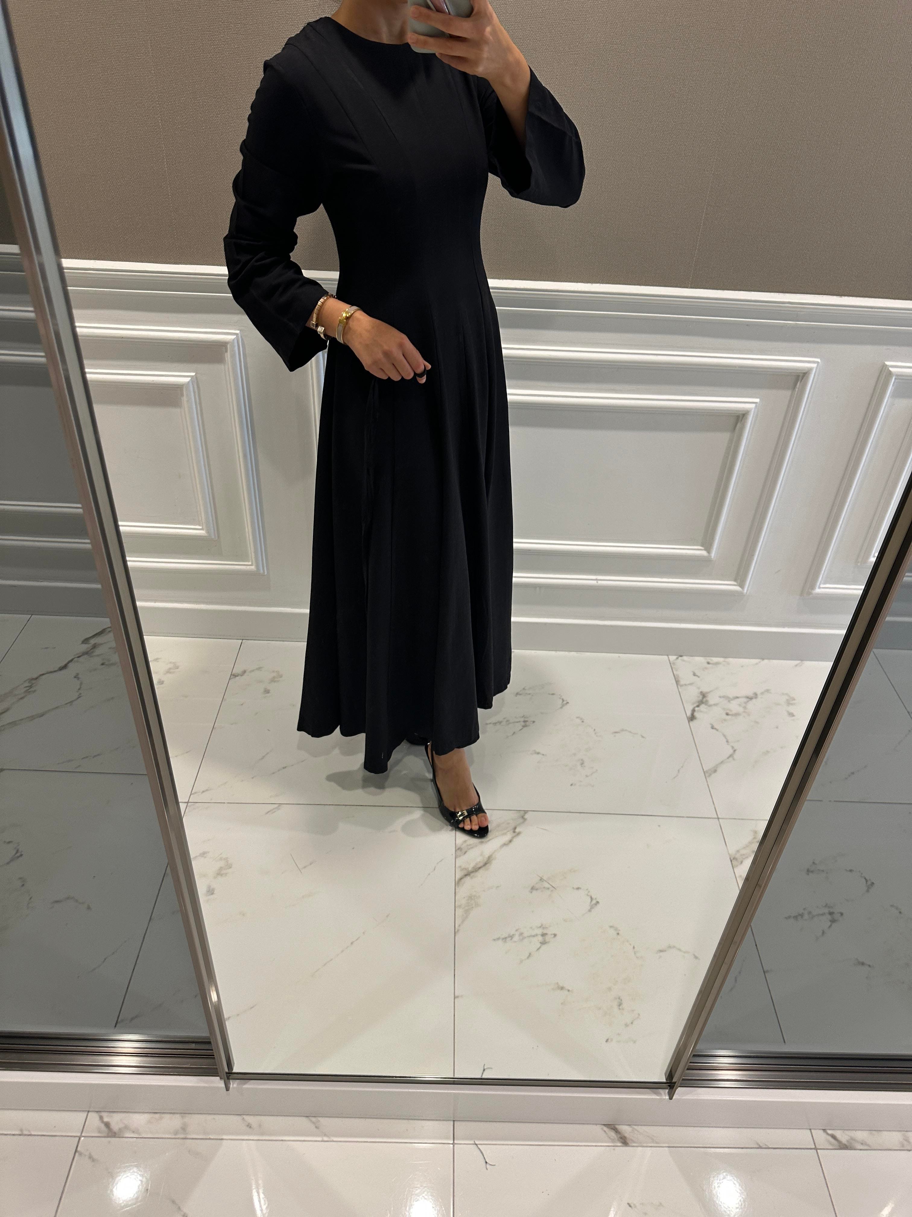 FIT & FLARE SİYAH ELBİSE