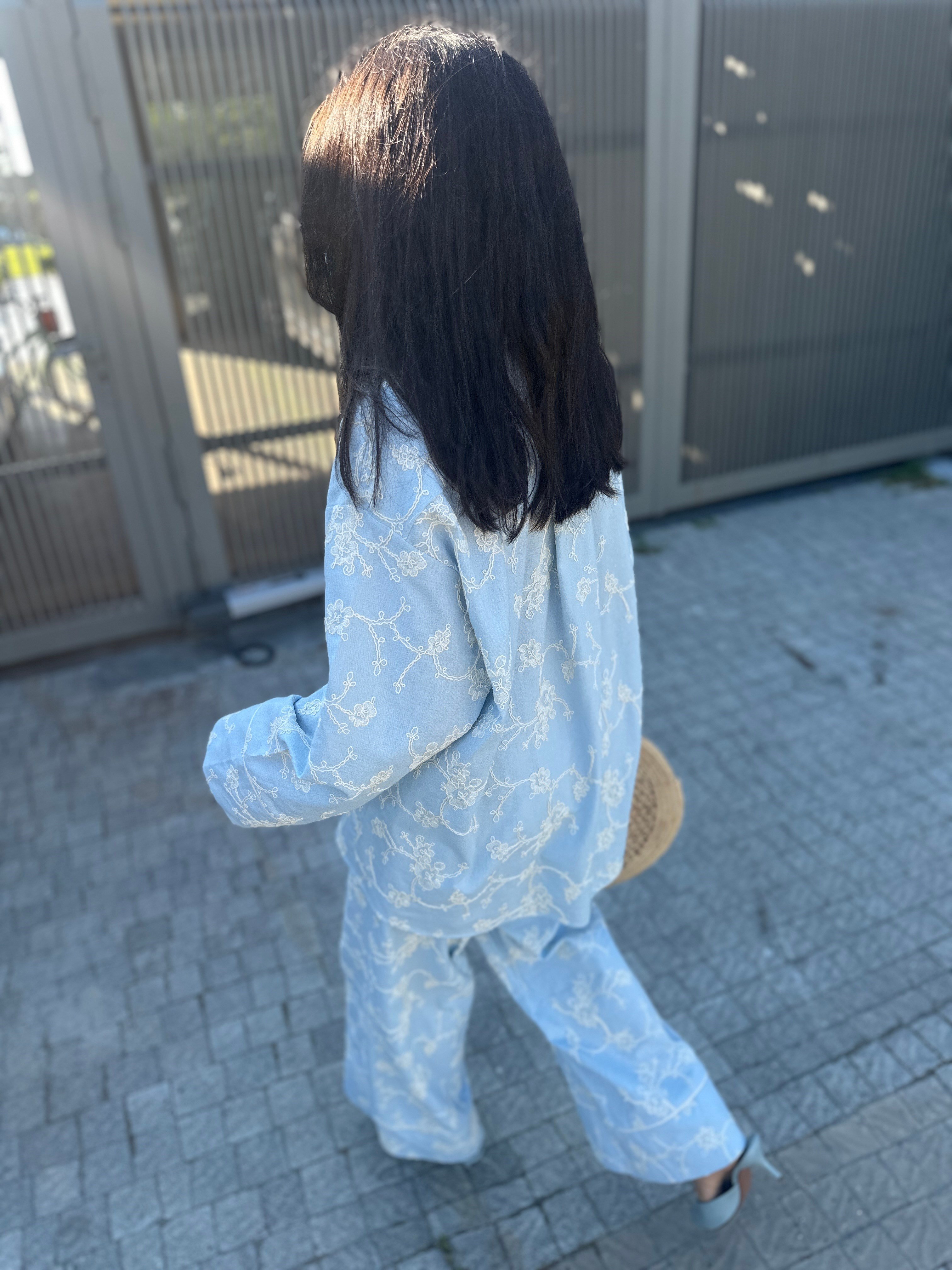 KAİ BLUE KETEN TAKIM