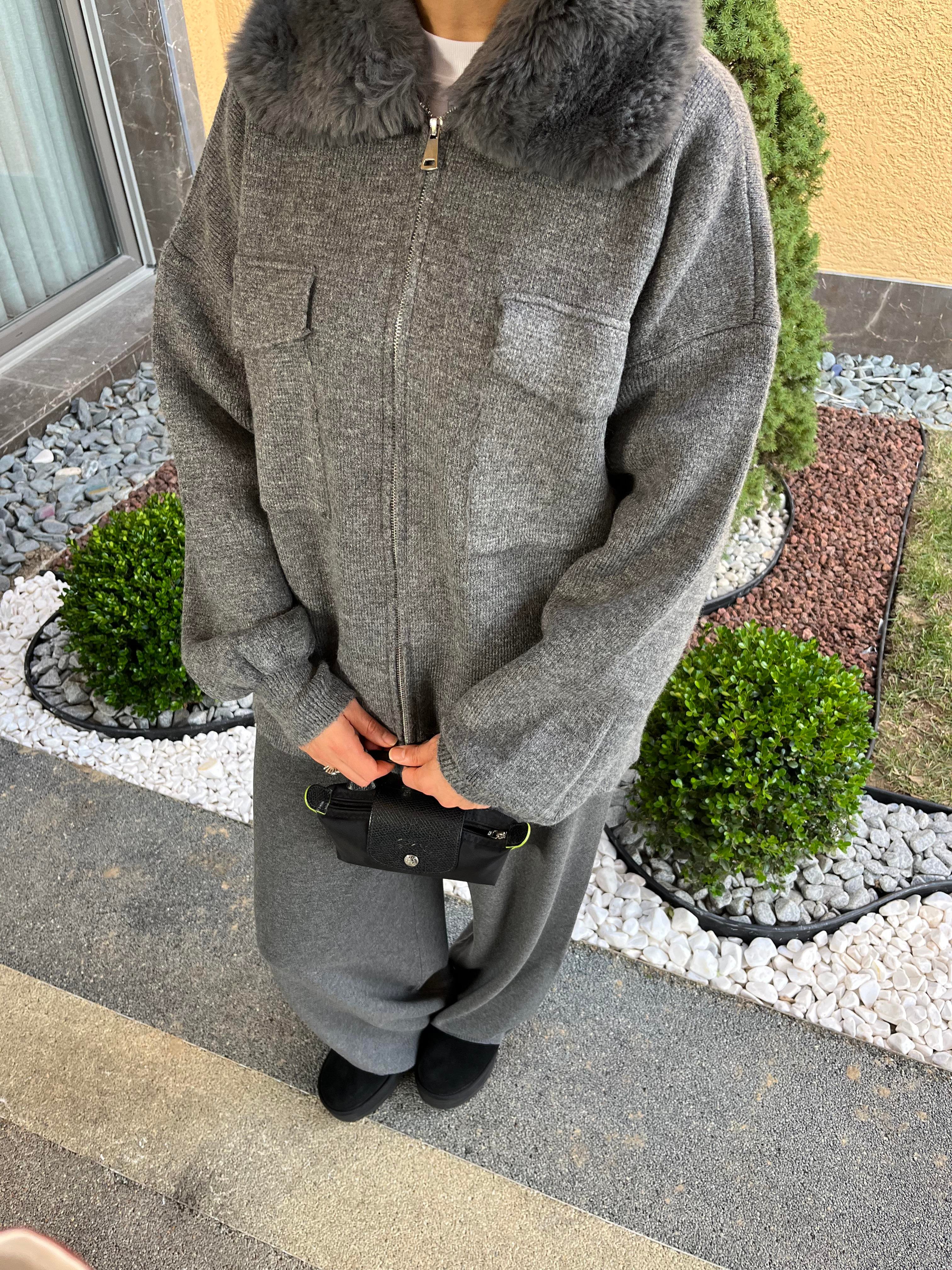 KÜRK YAKA  ANTRASİT TRİKO HIRKA