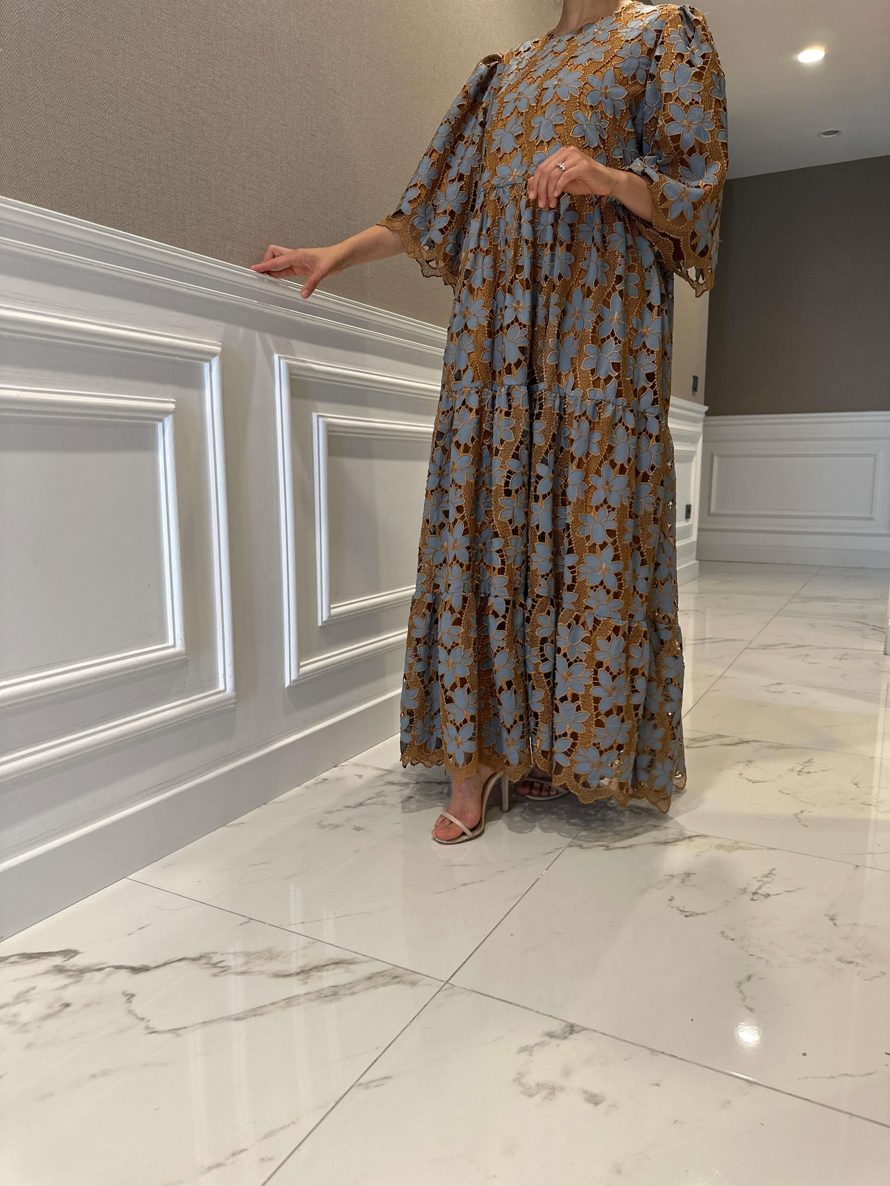 LAURA TARÇIN ELBİSE (KISA KOL)