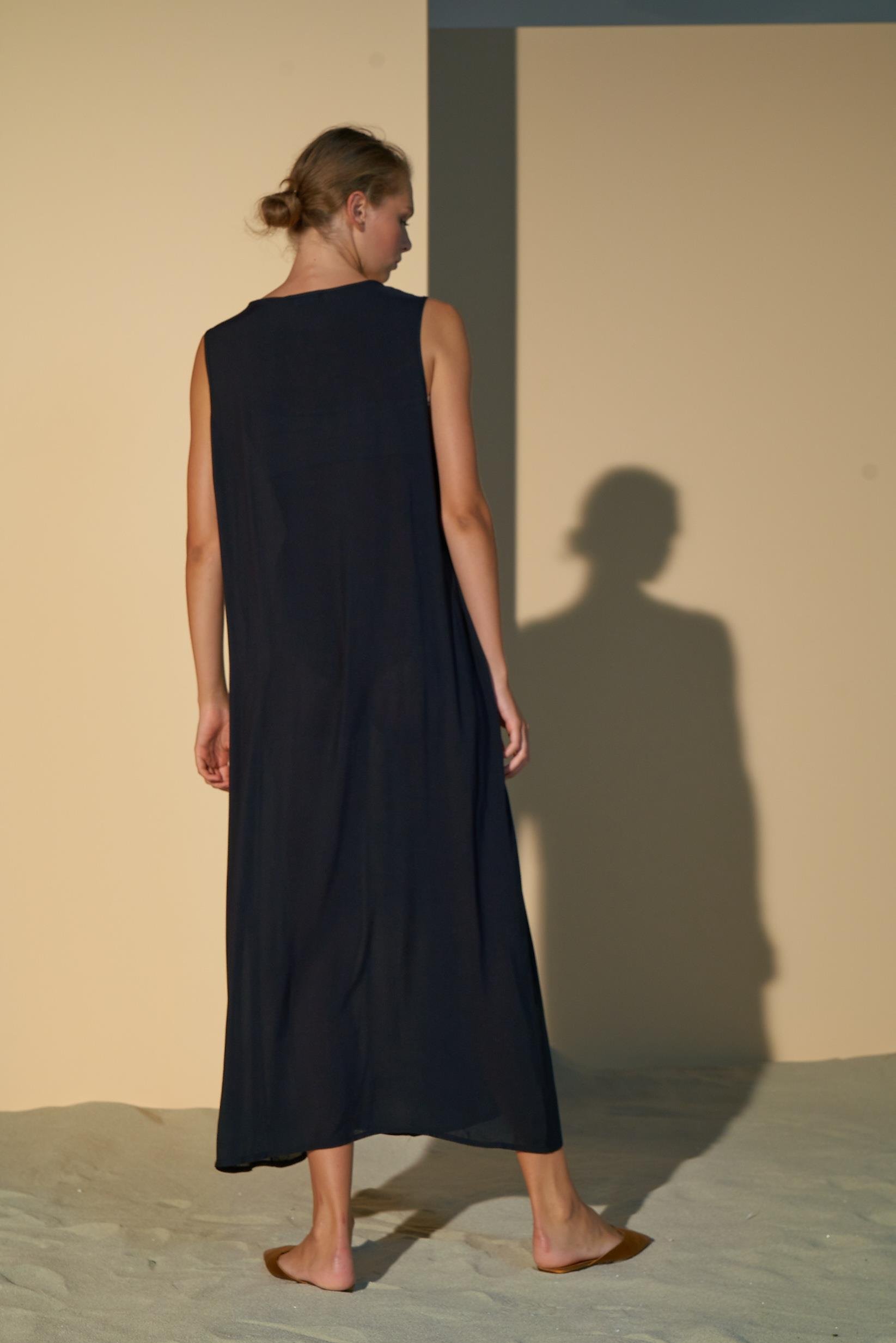 SİYAH İÇLİK ELBİSE