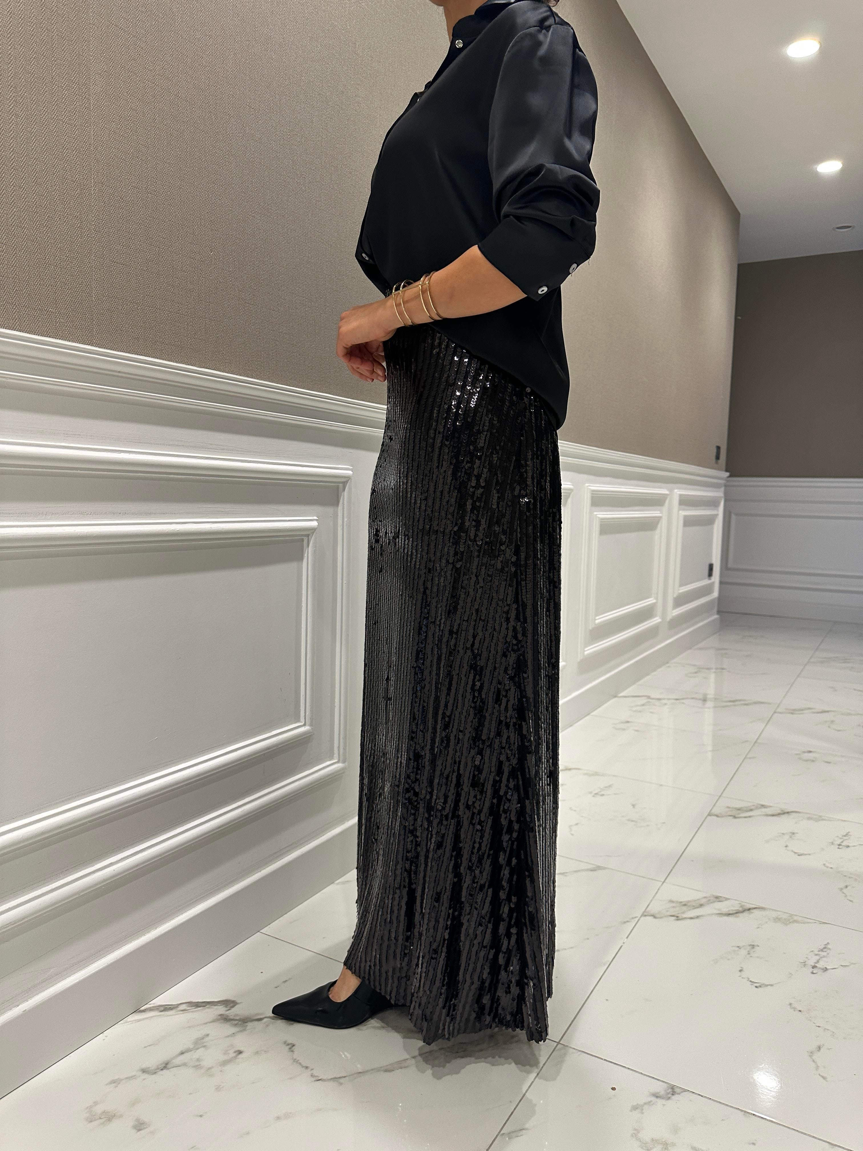 SİYAH SATEN GÖMLEK