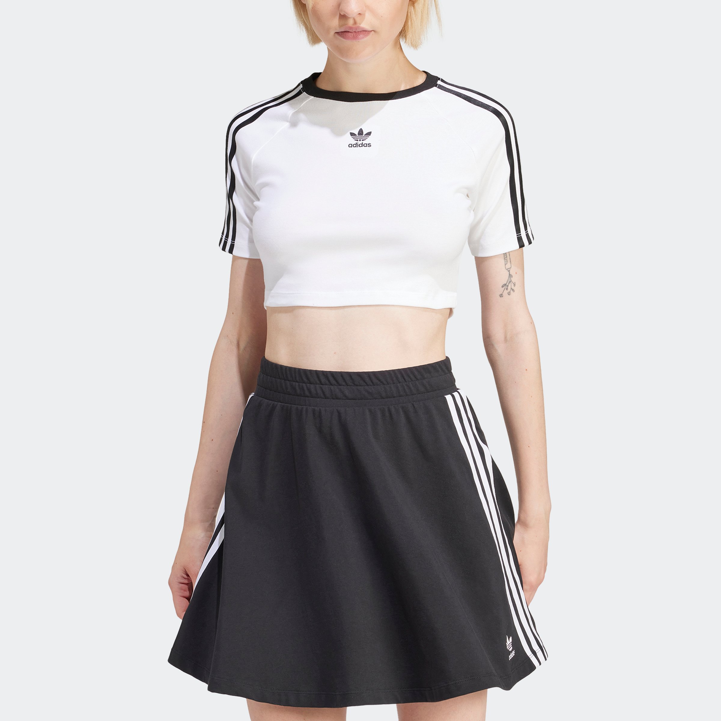 3 S BABY TEE
