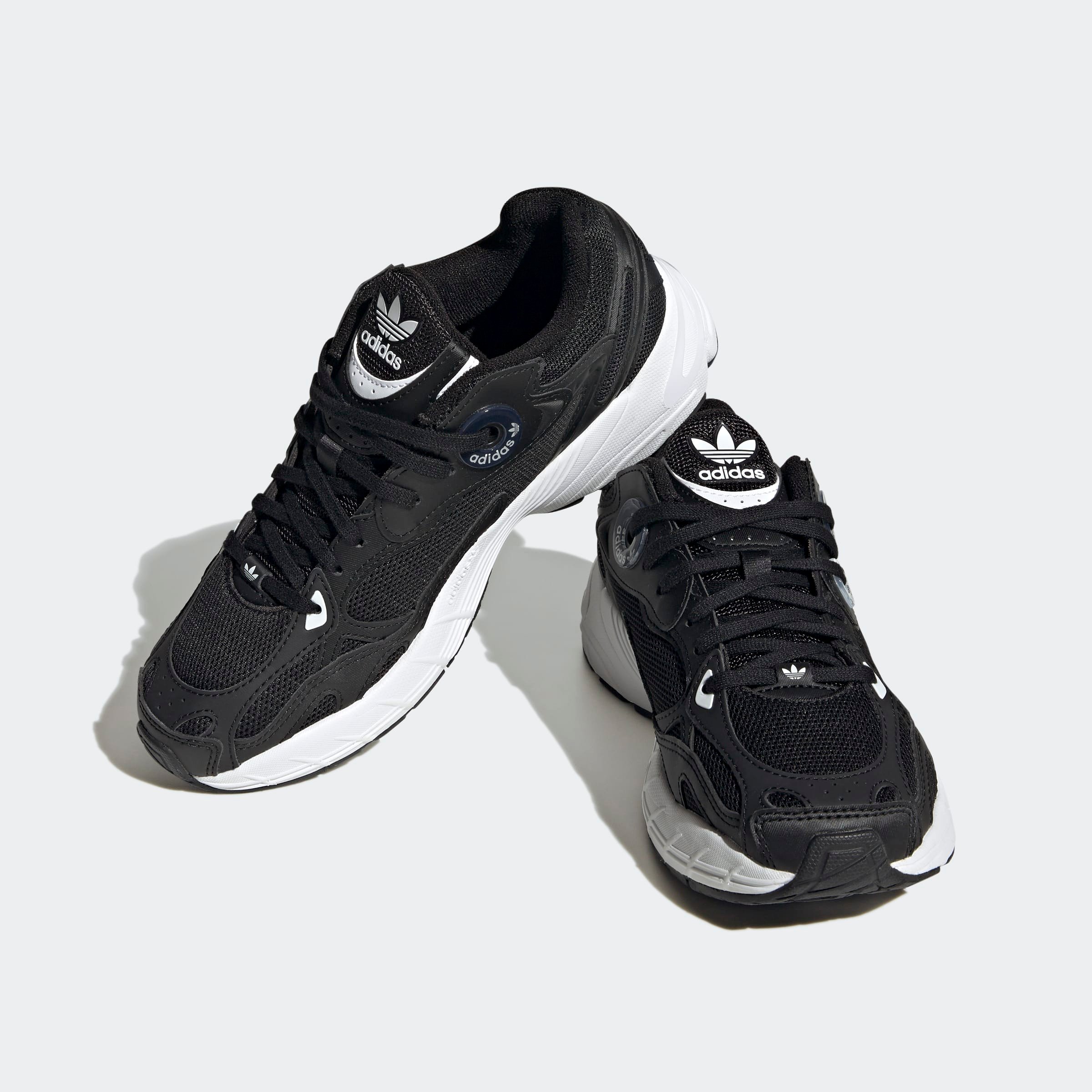 adidas ASTIR W