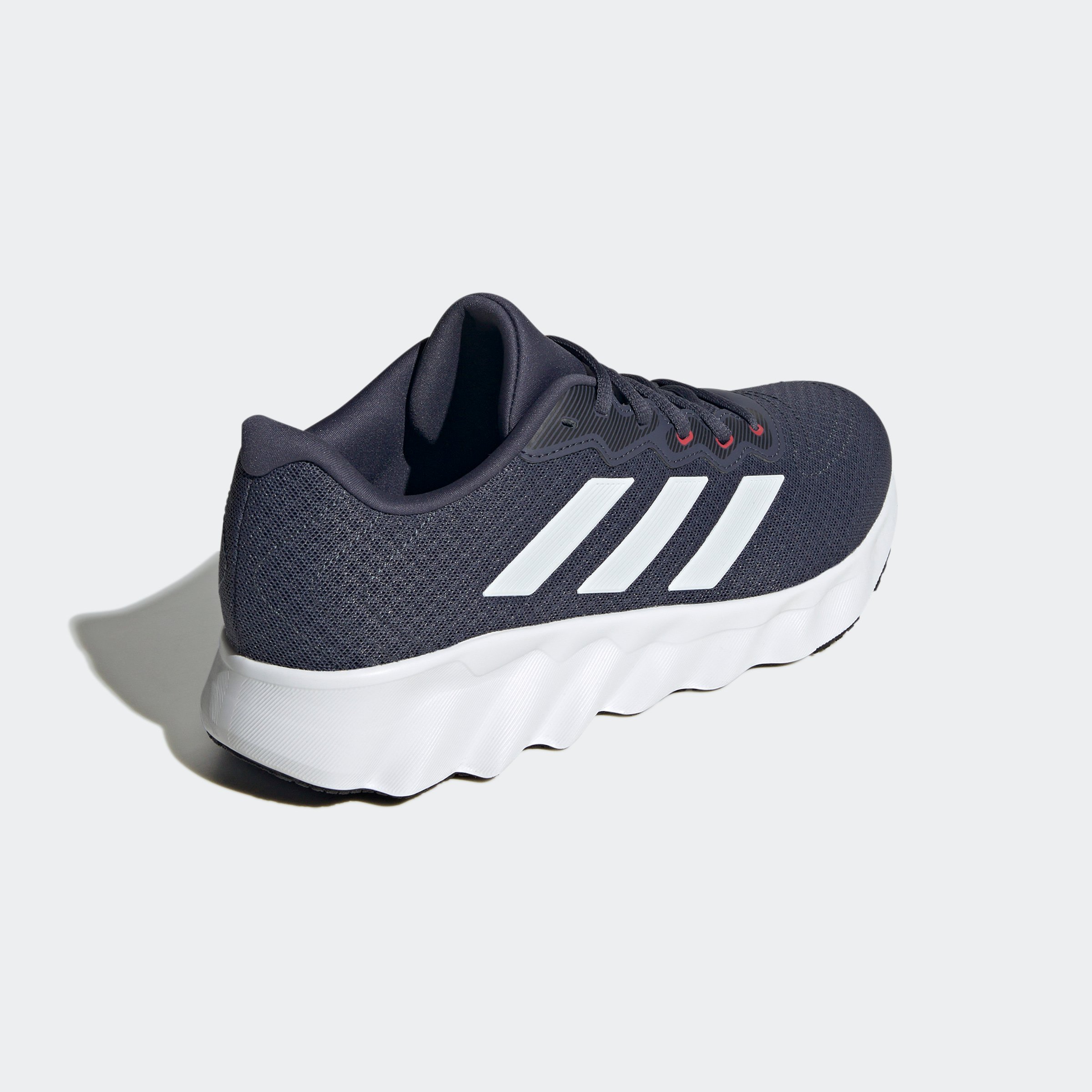 ADIDAS SWITCH MOVE U