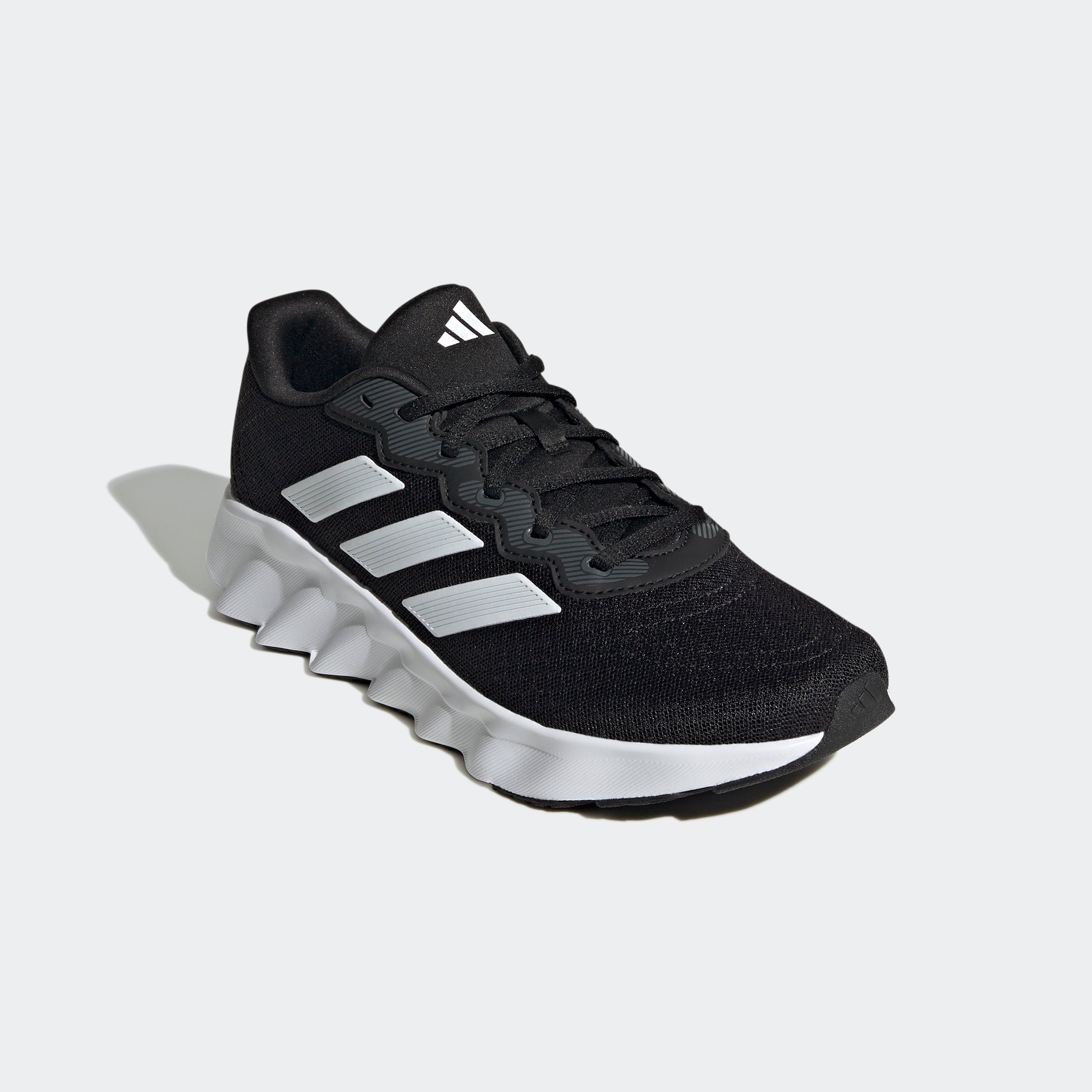 ADIDAS SWITCH MOVE W