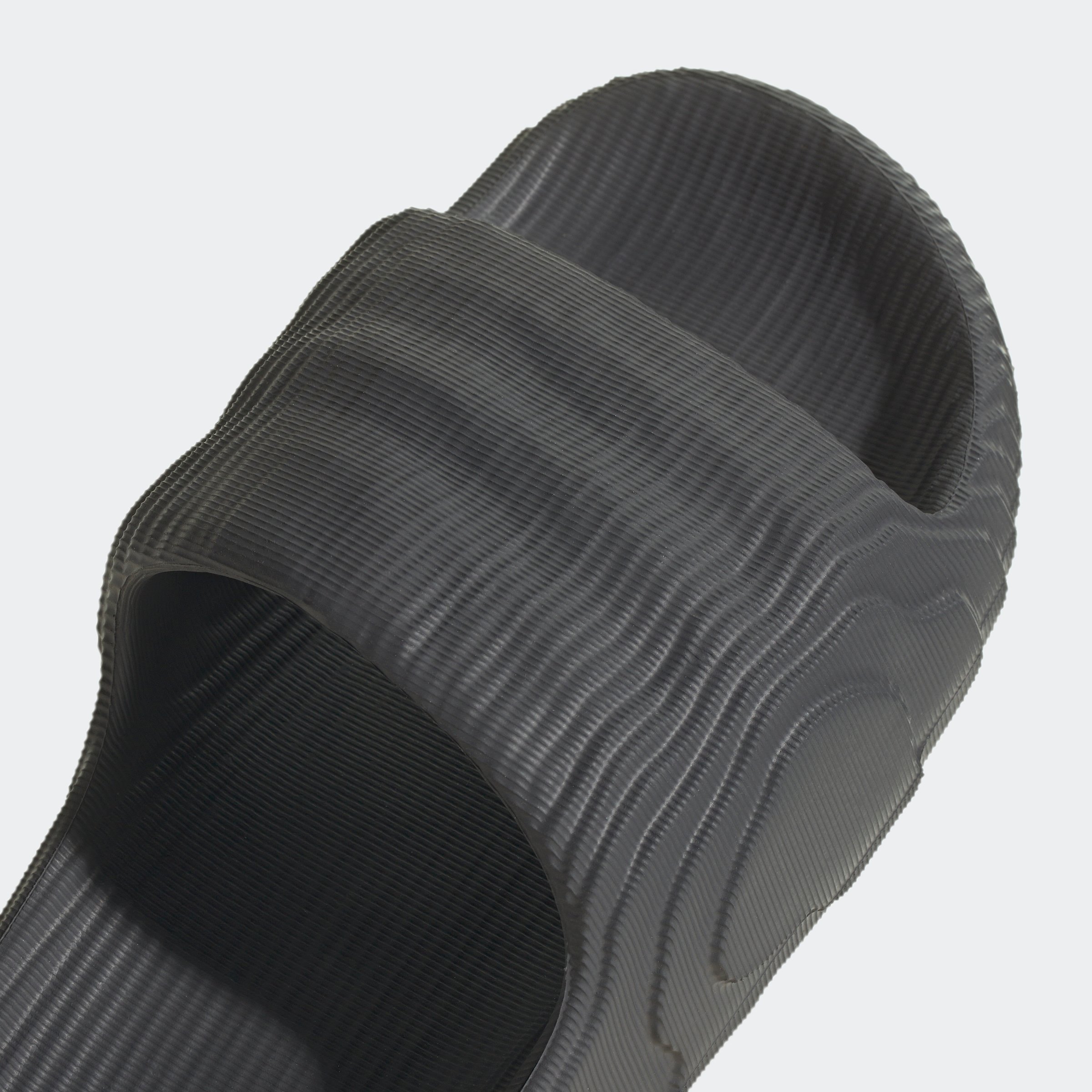 ADILETTE 22