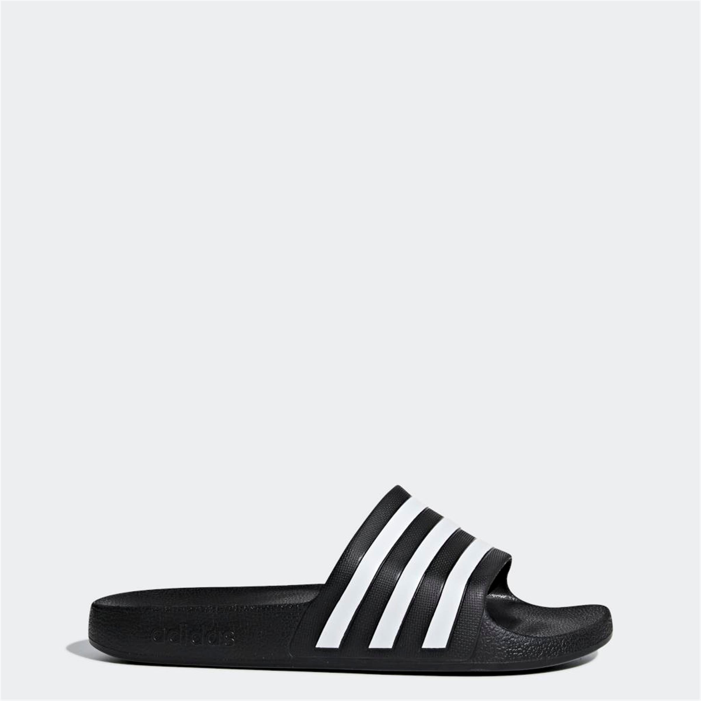 ADILETTE AQUA