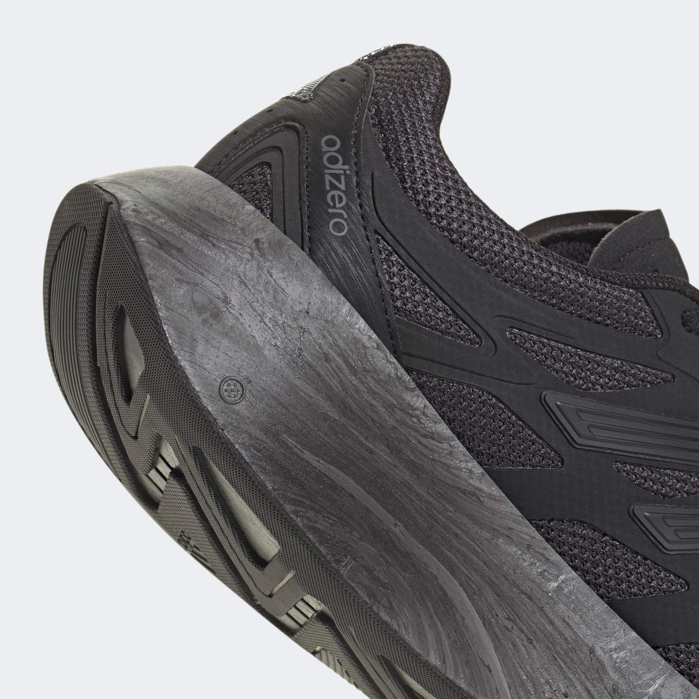 ADIZERO ARUKU