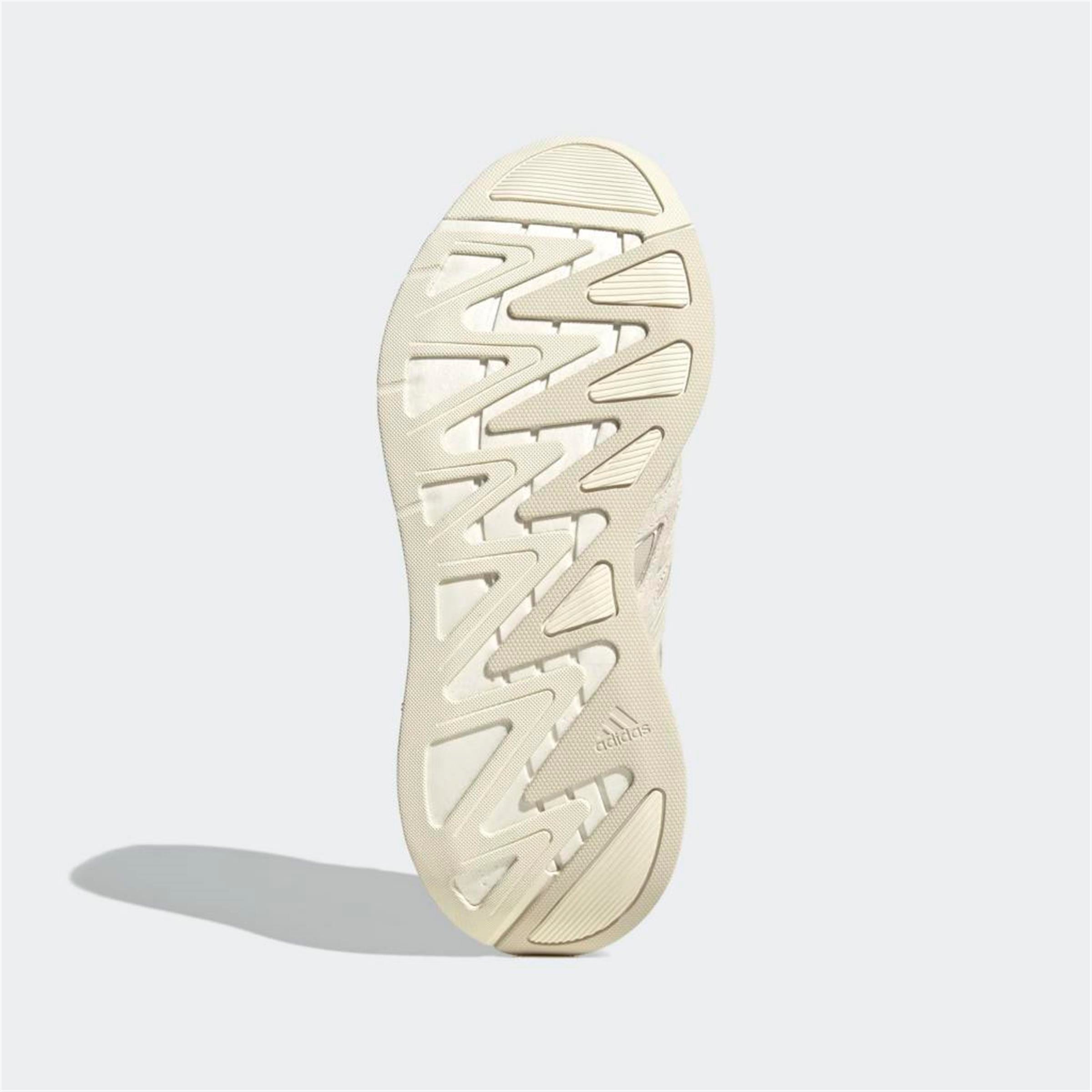 ADIZERO ARUKU W