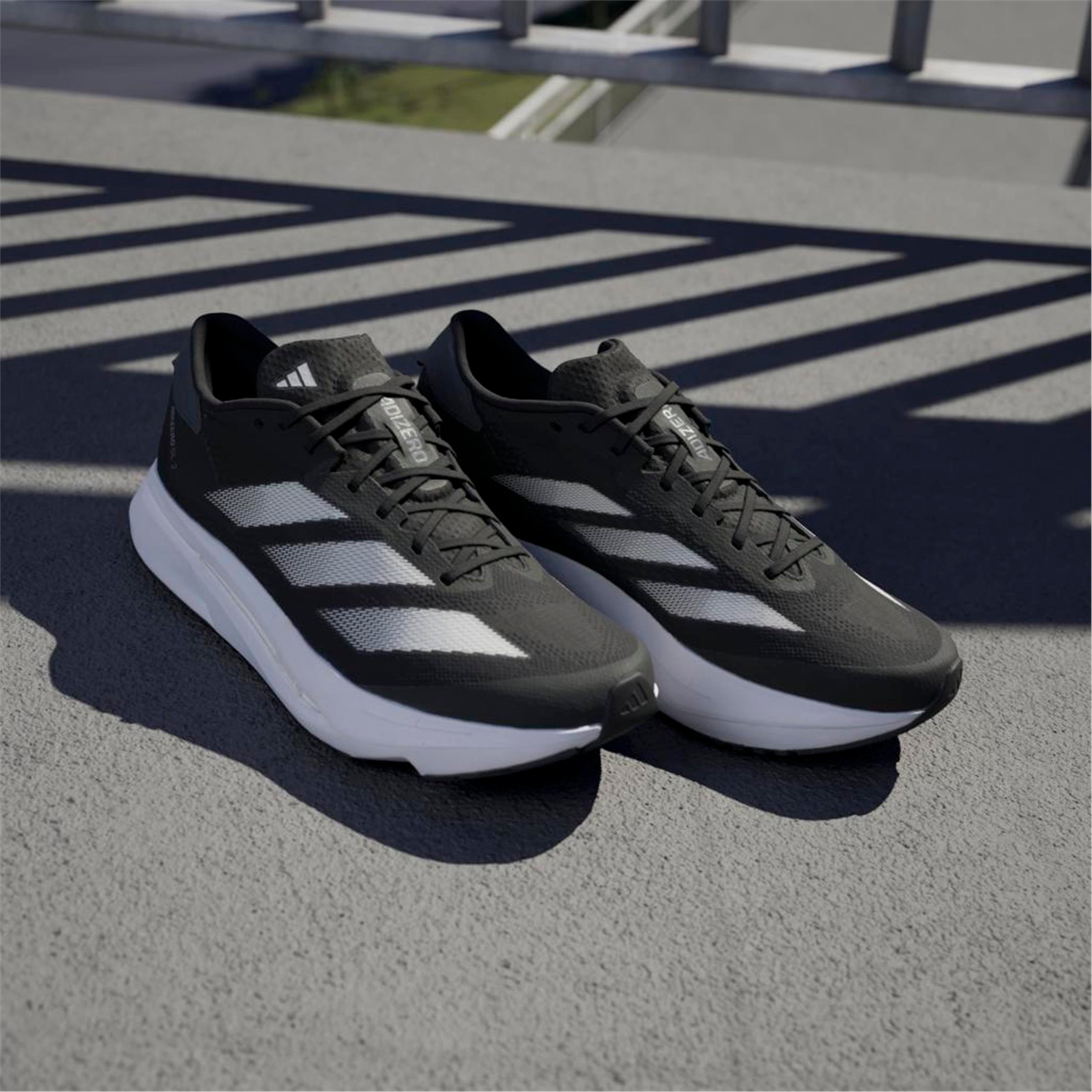 ADIZERO SL2 M