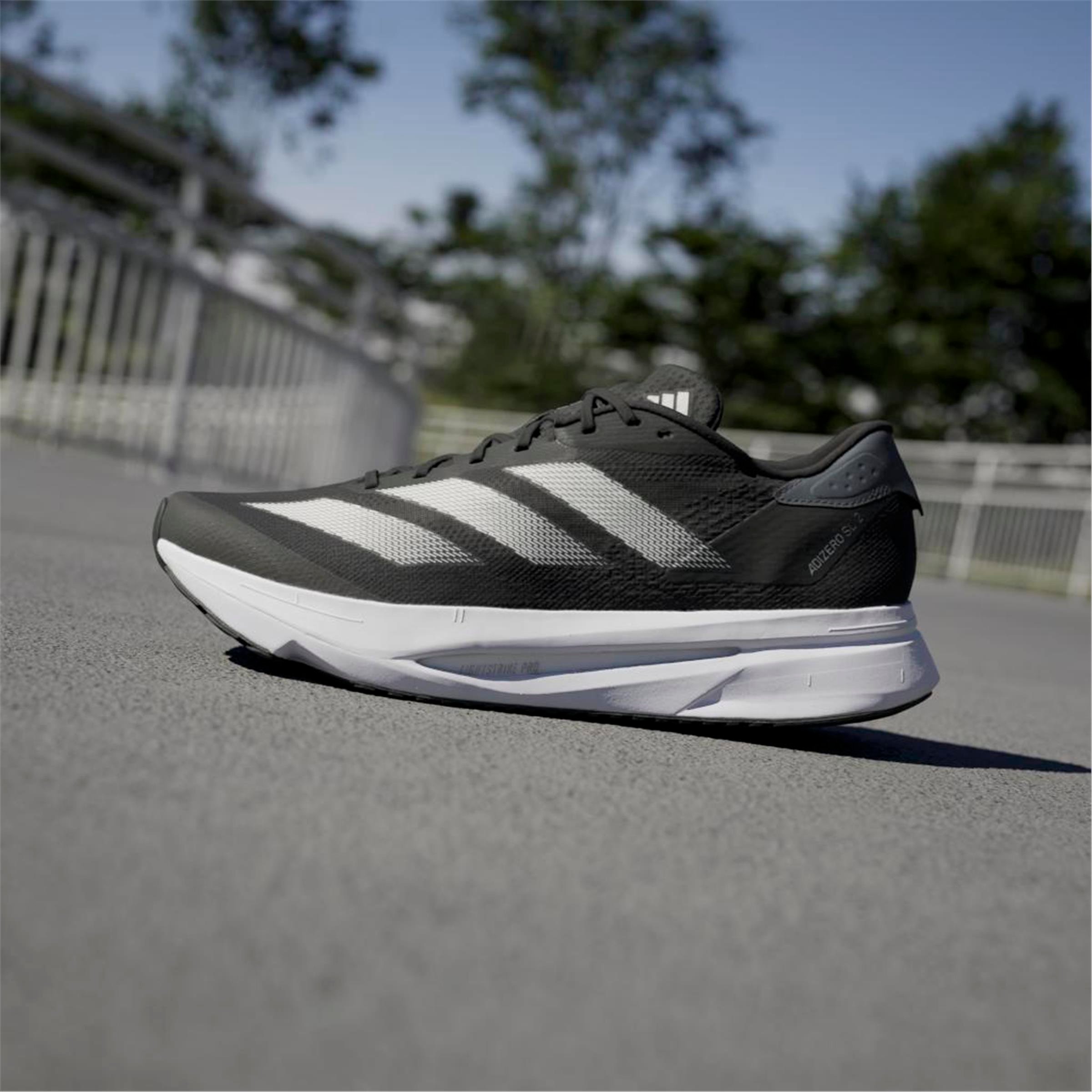 ADIZERO SL2 M