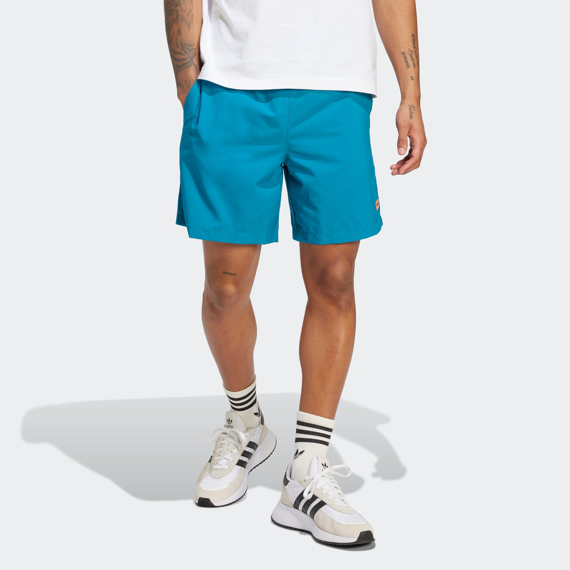 ADV WOVEN SHORT